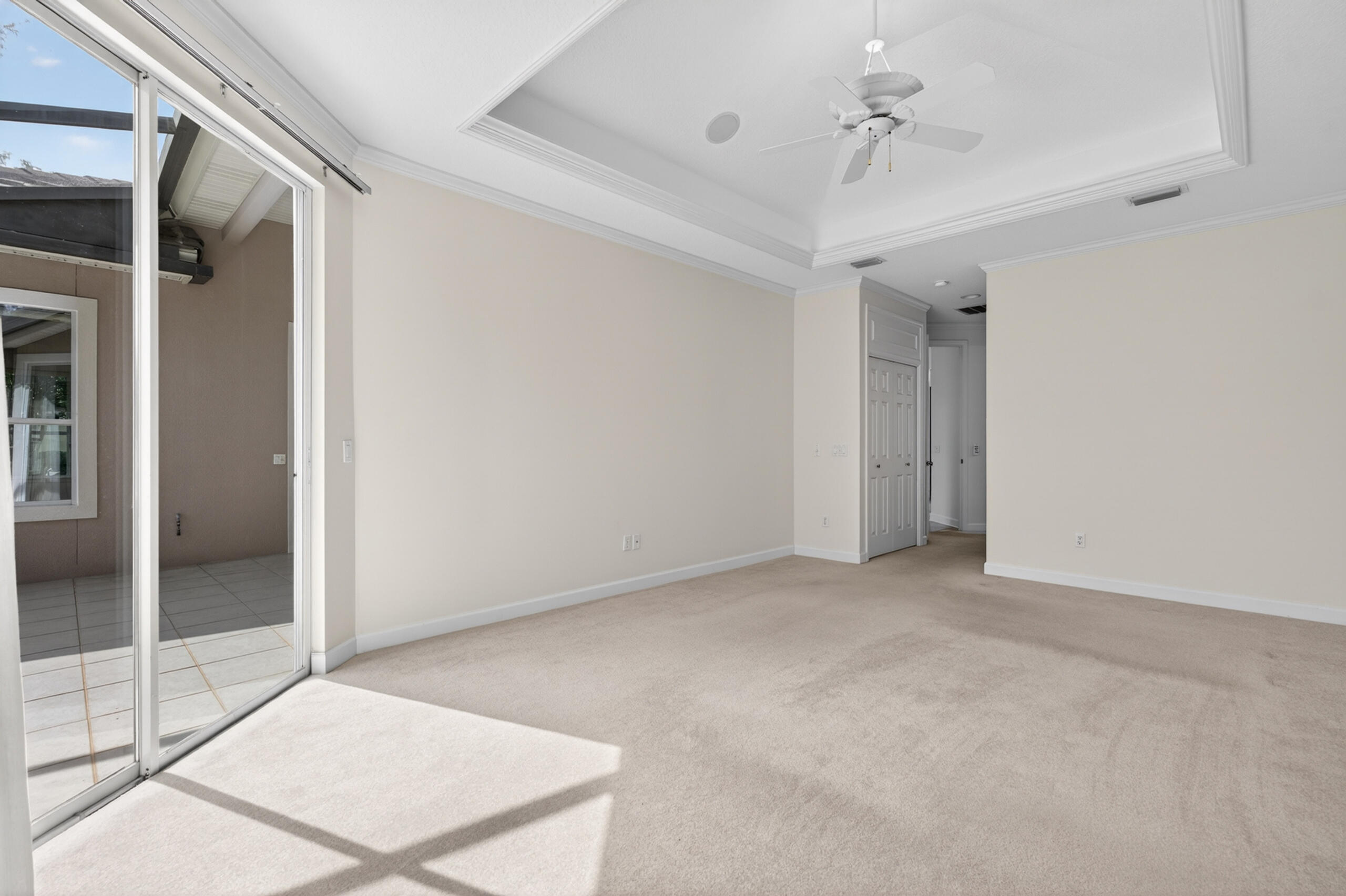 4318 Carriage Lane