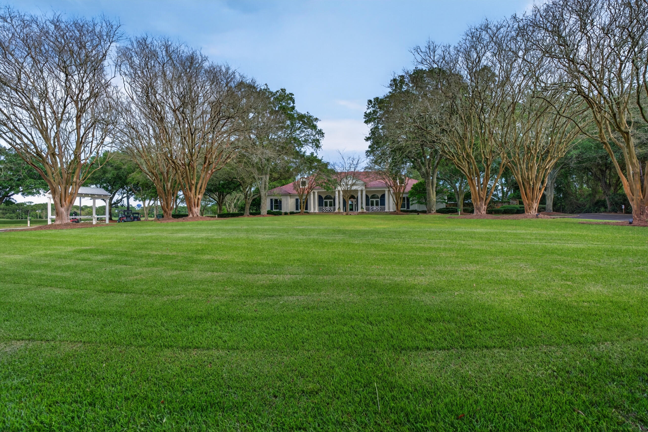 4318 Carriage Lane