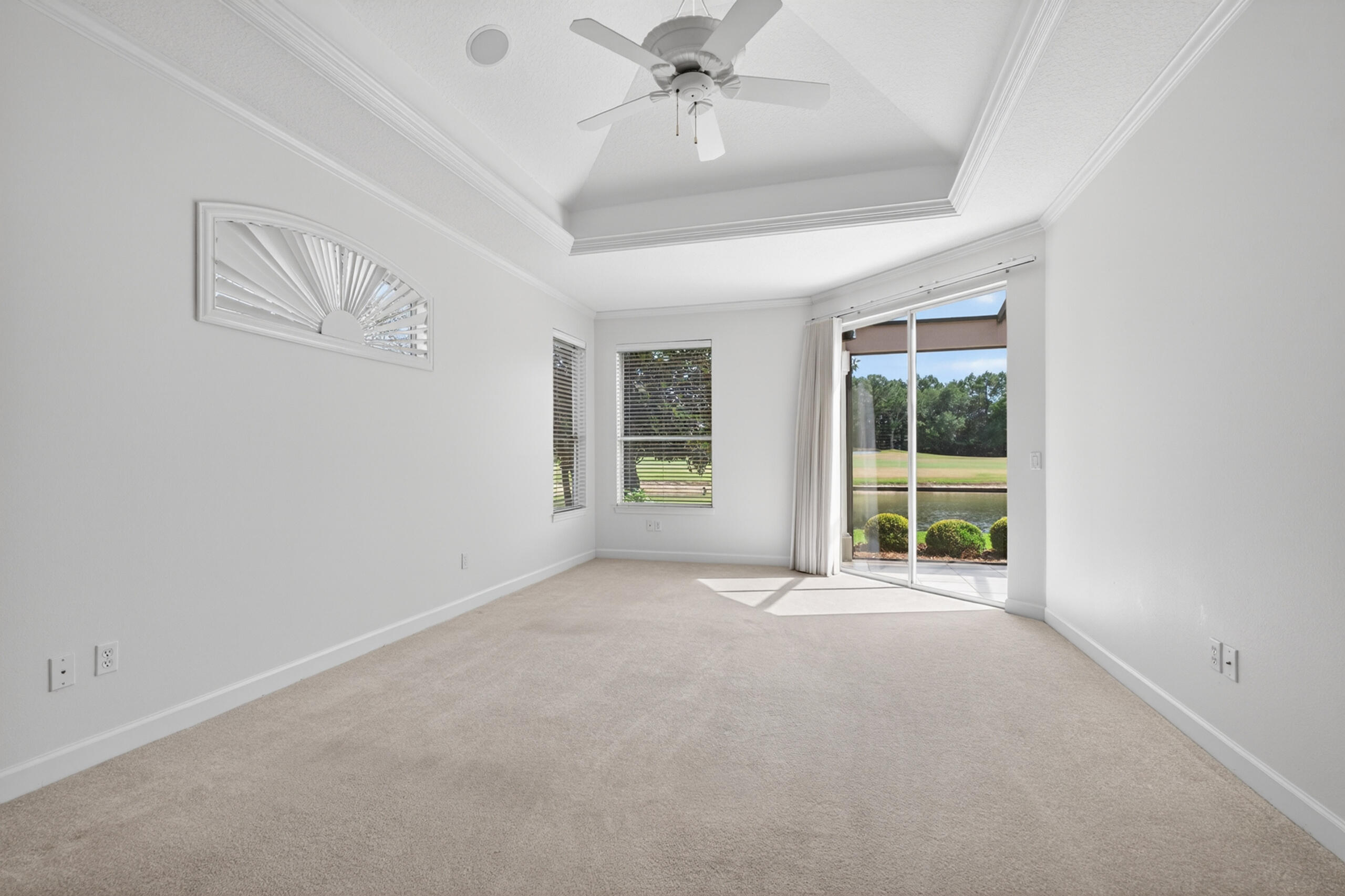 4318 Carriage Lane