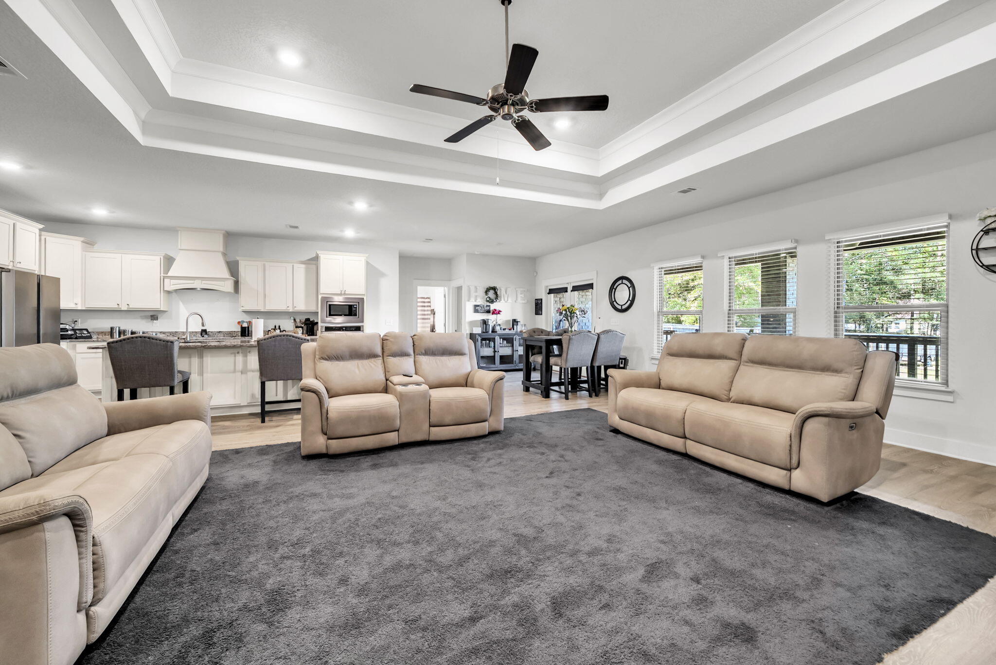 6001 Fiori Drive