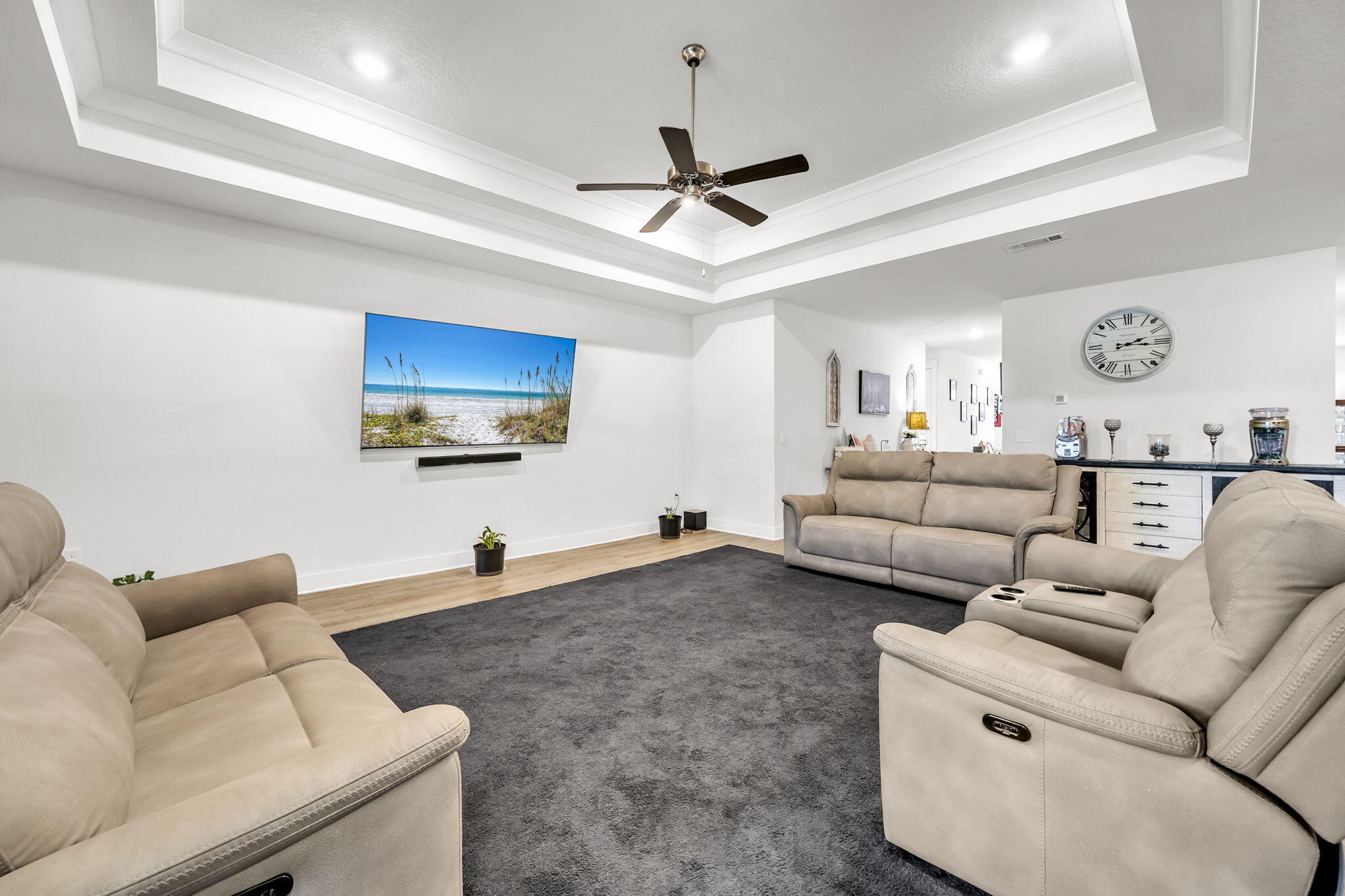 6001 Fiori Drive