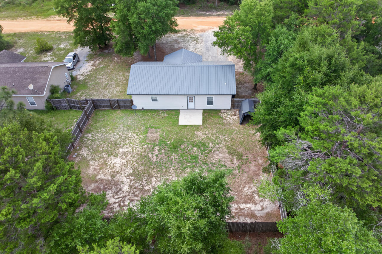 226 E Cypress Avenue, DeFuniak Springs