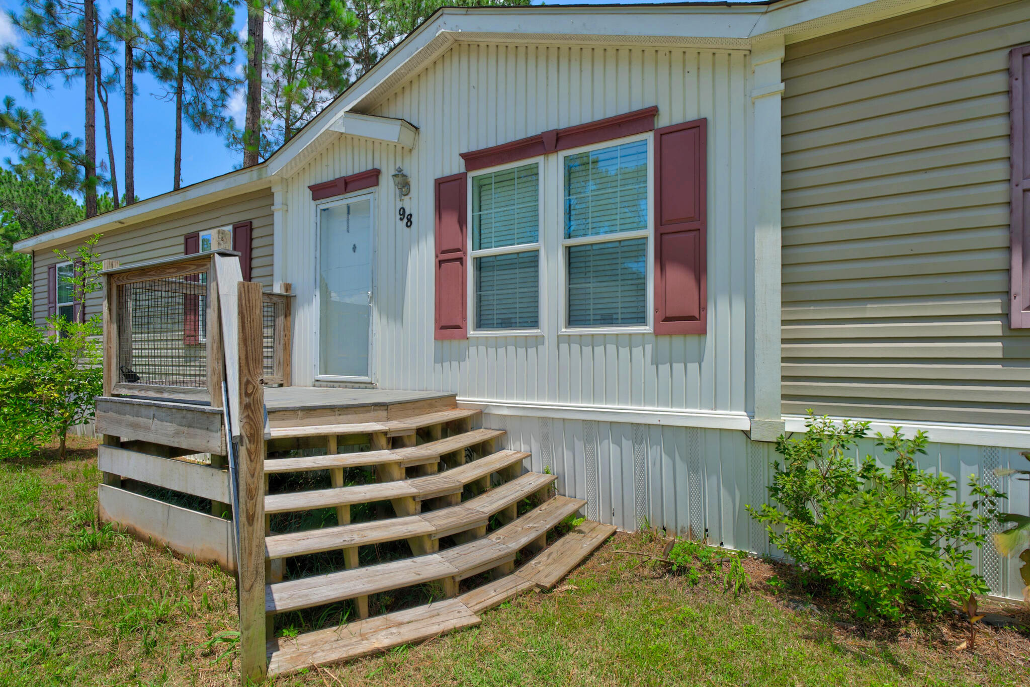 98 Holly Pines Circle