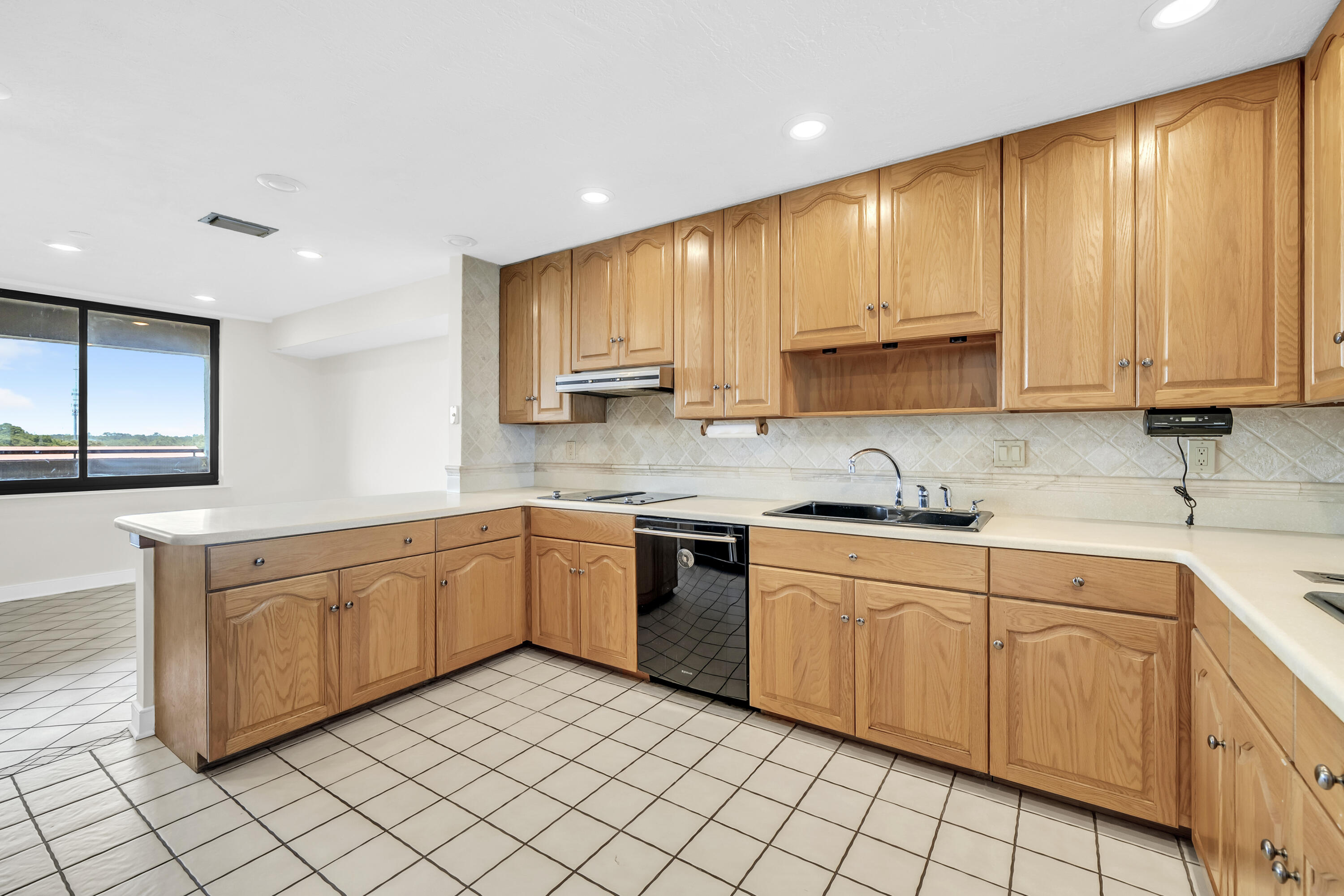 200 SW Miracle Strip Parkway 402