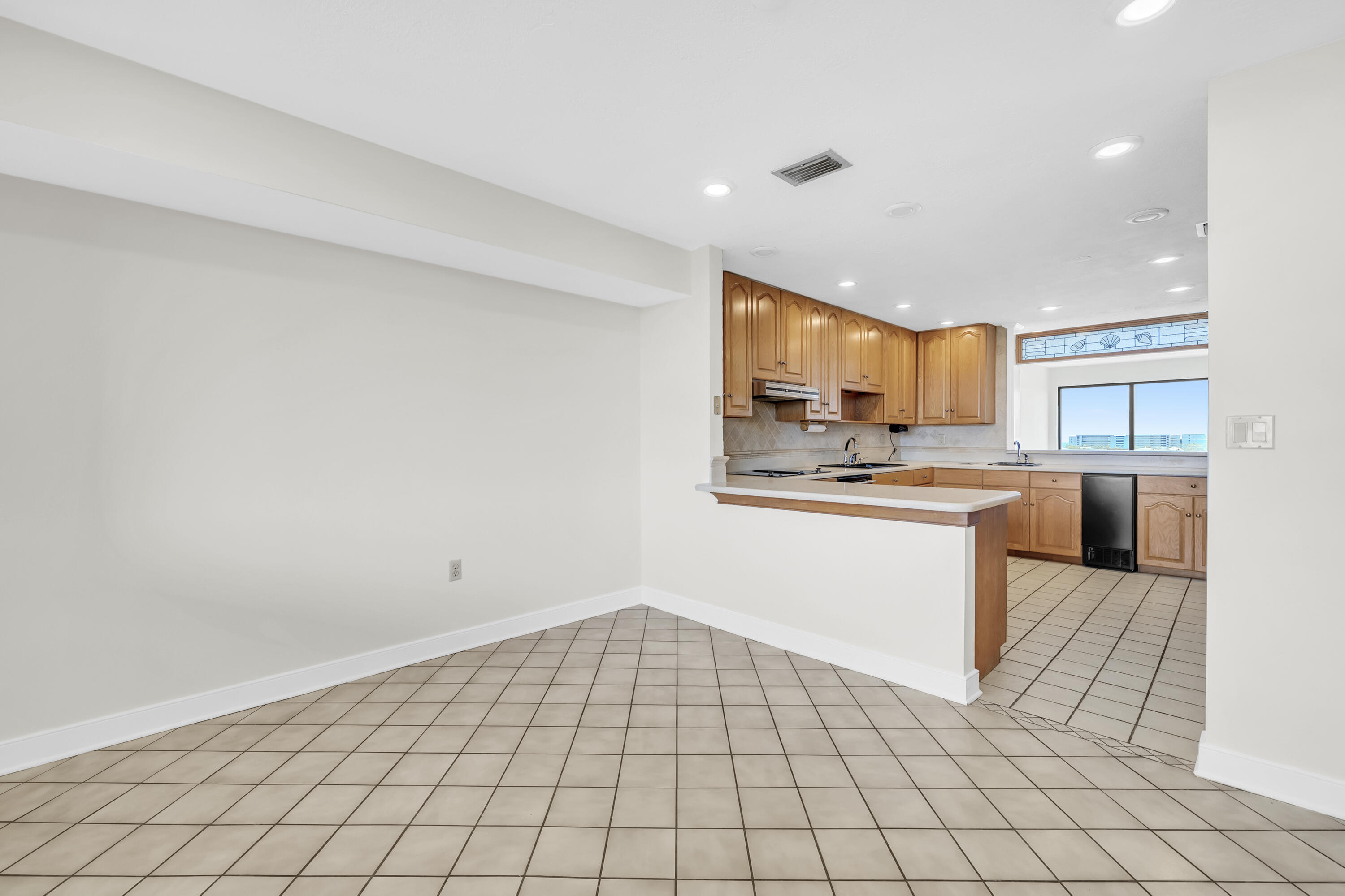 200 SW Miracle Strip Parkway 402