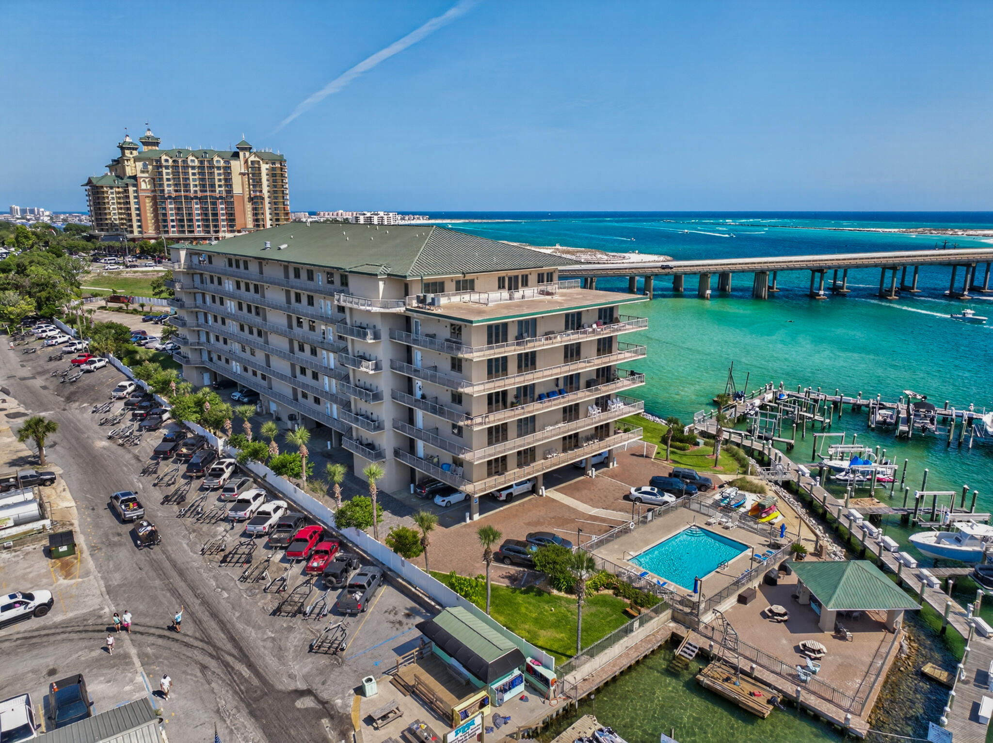 5 Calhoun Avenue 504