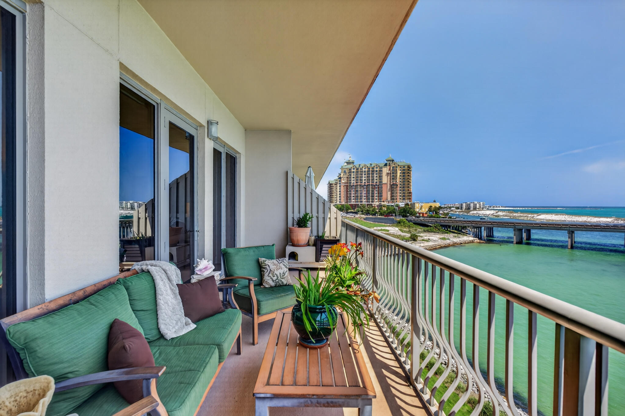 5 Calhoun Avenue 504