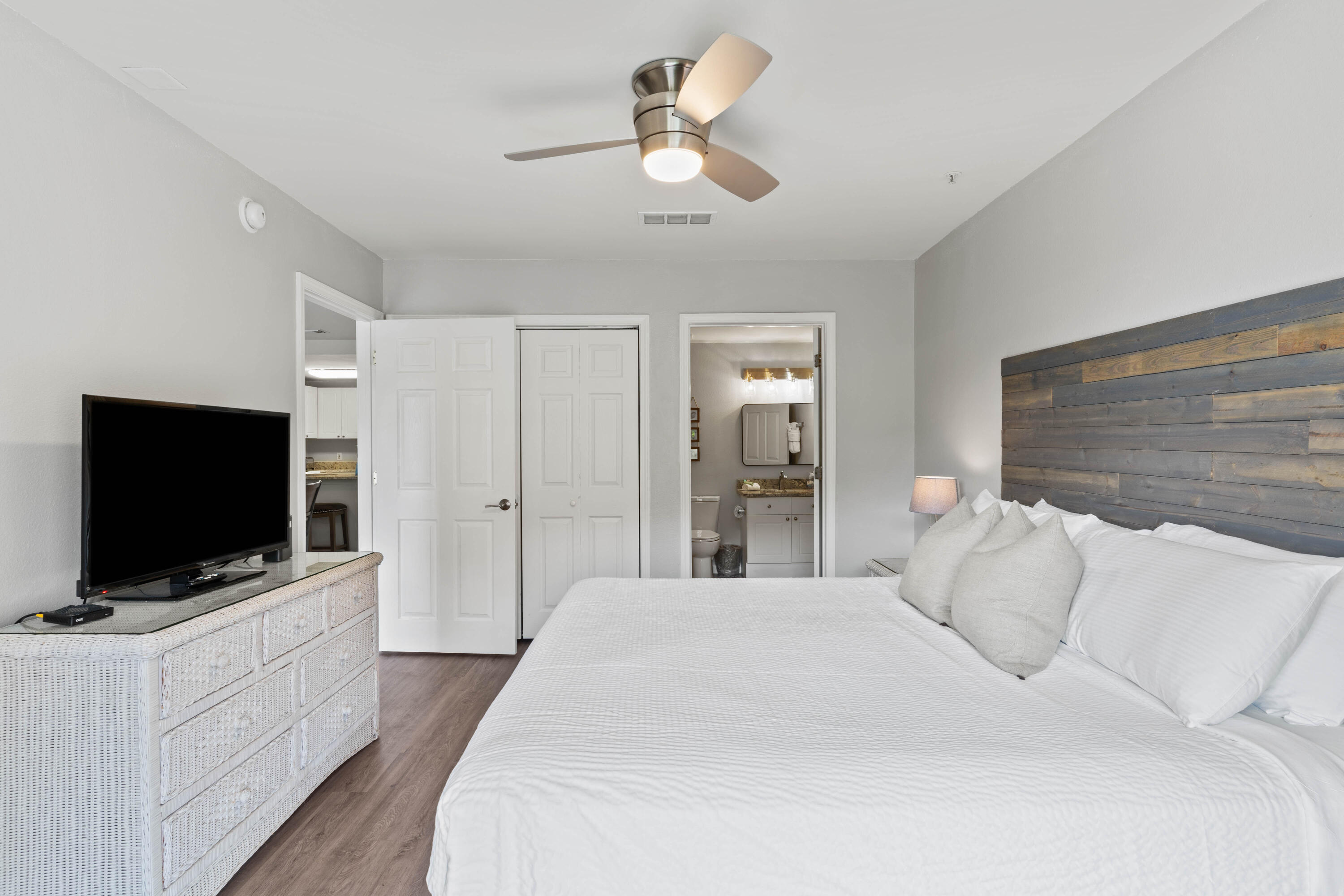 2076 Scenic Gulf Drive UNIT 2013