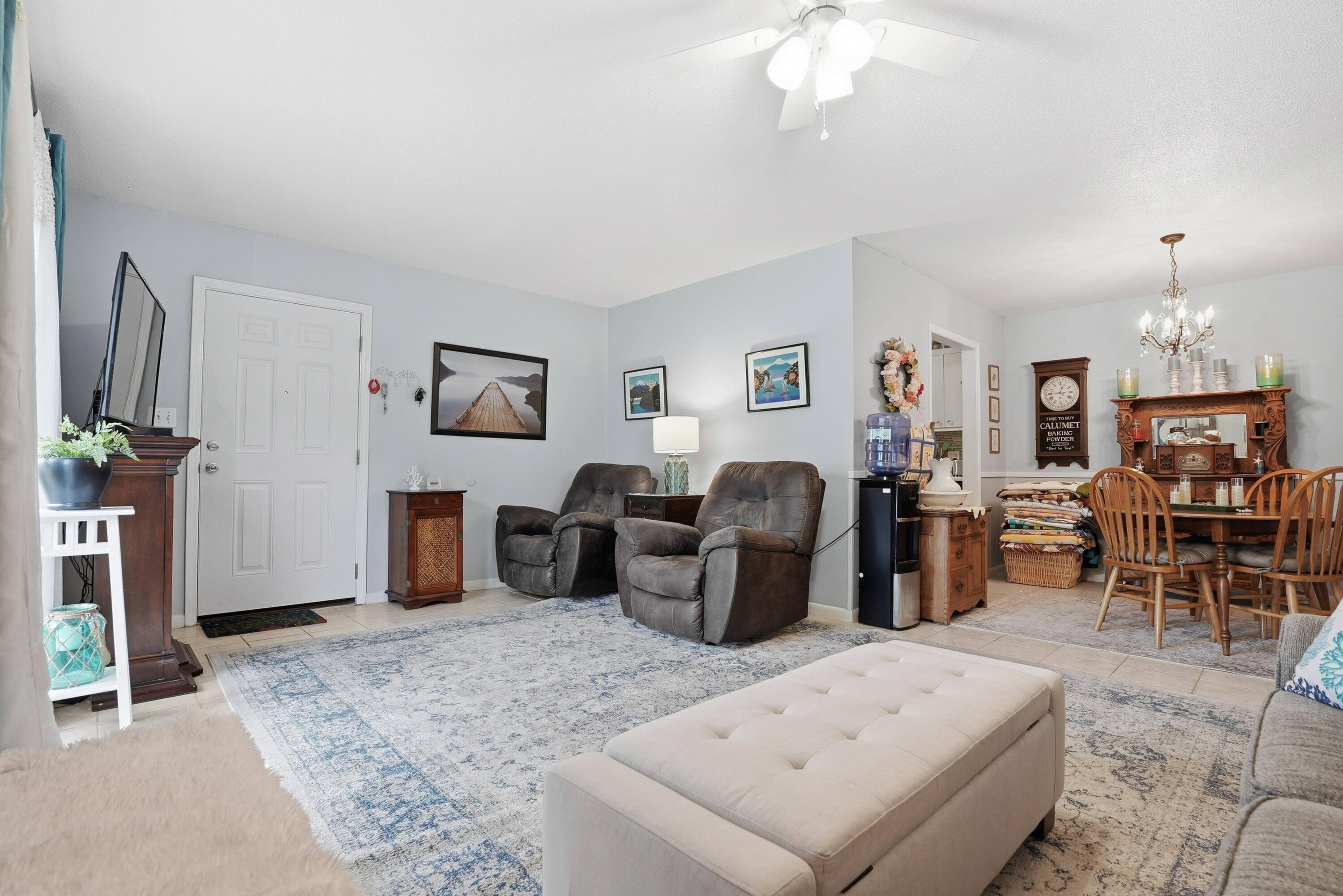 2100 W Beach Drive APT D101