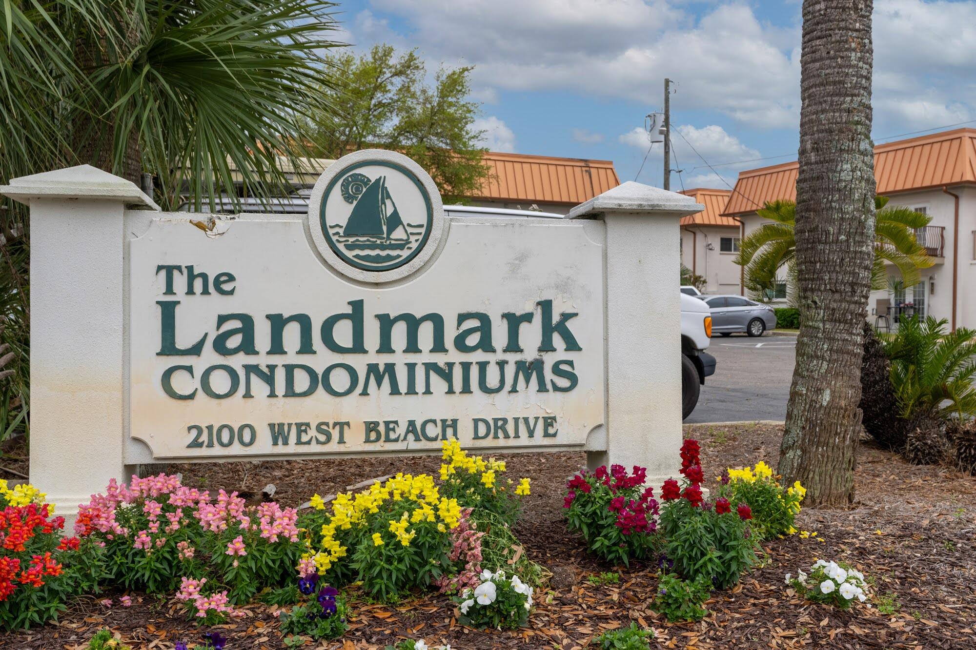 2100 W Beach Drive APT D101