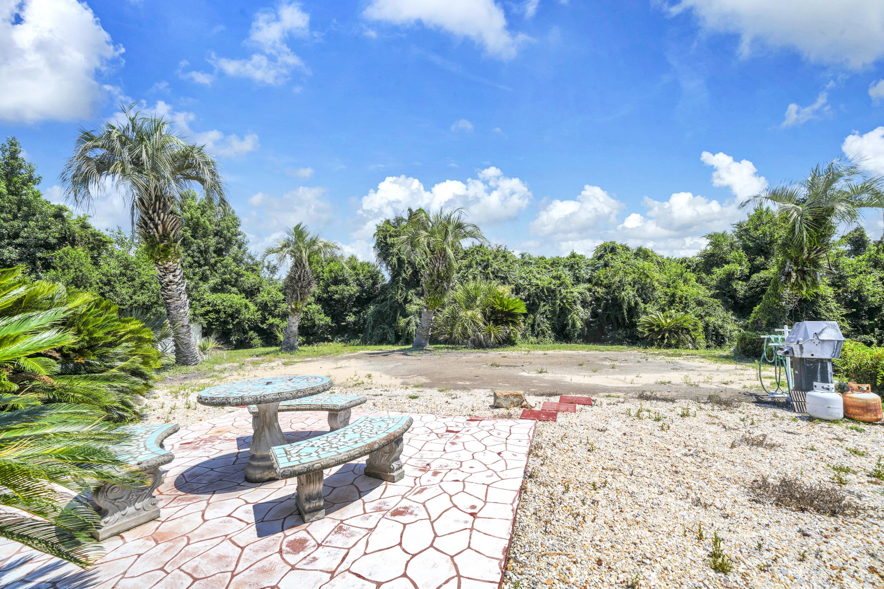 3024 Kingswood Drive