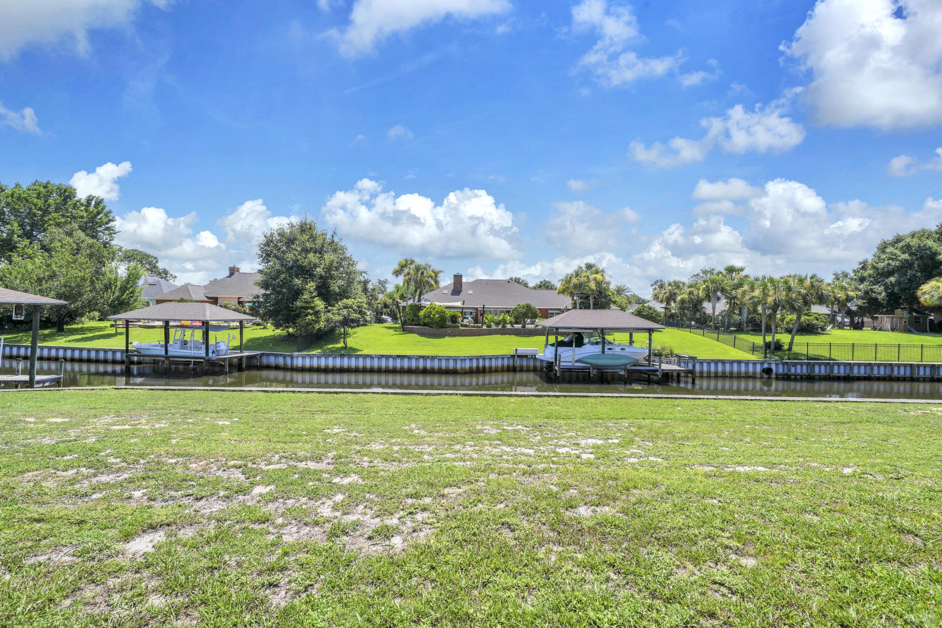 3024 Kingswood Drive