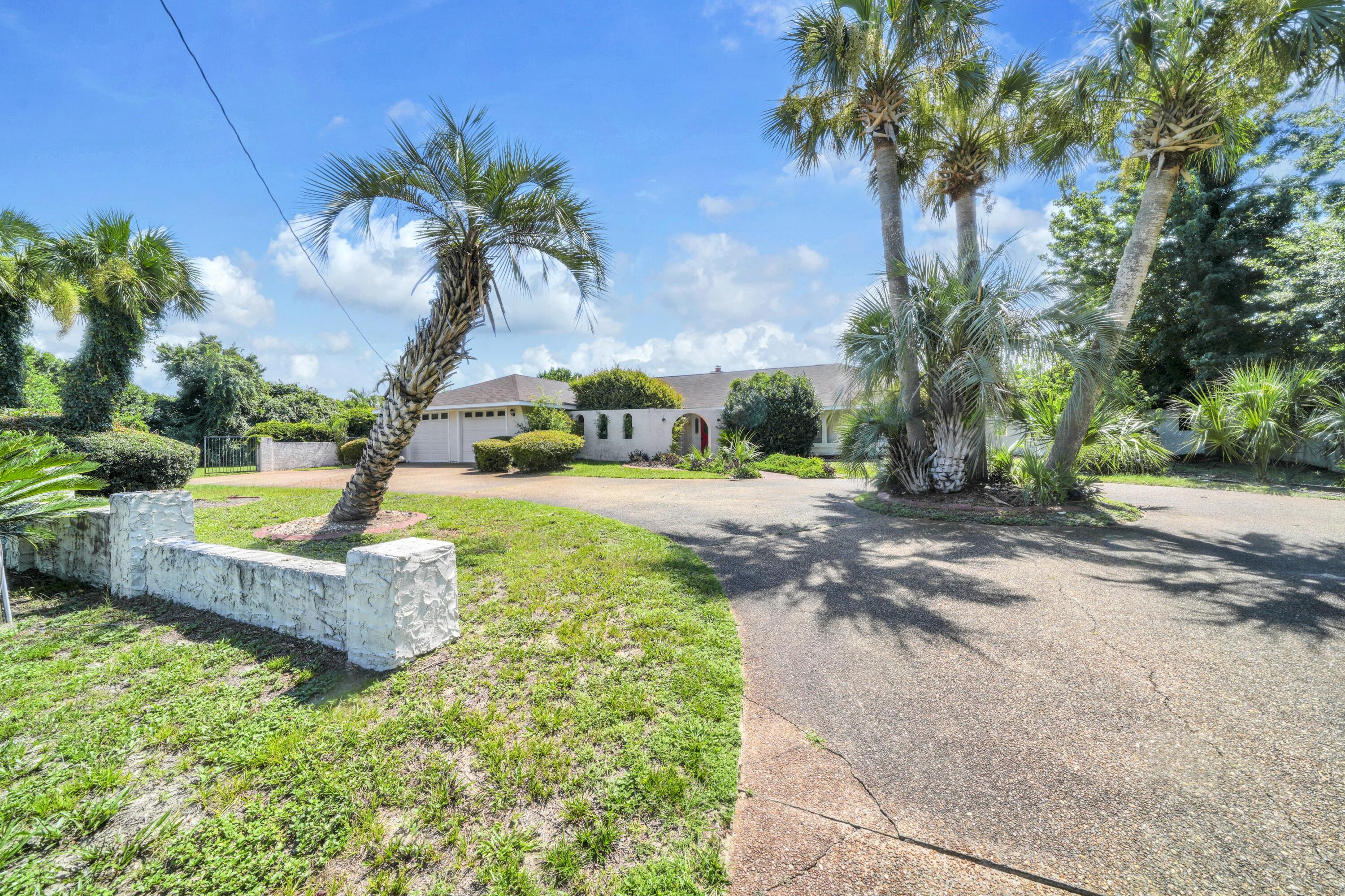 3024 Kingswood Drive