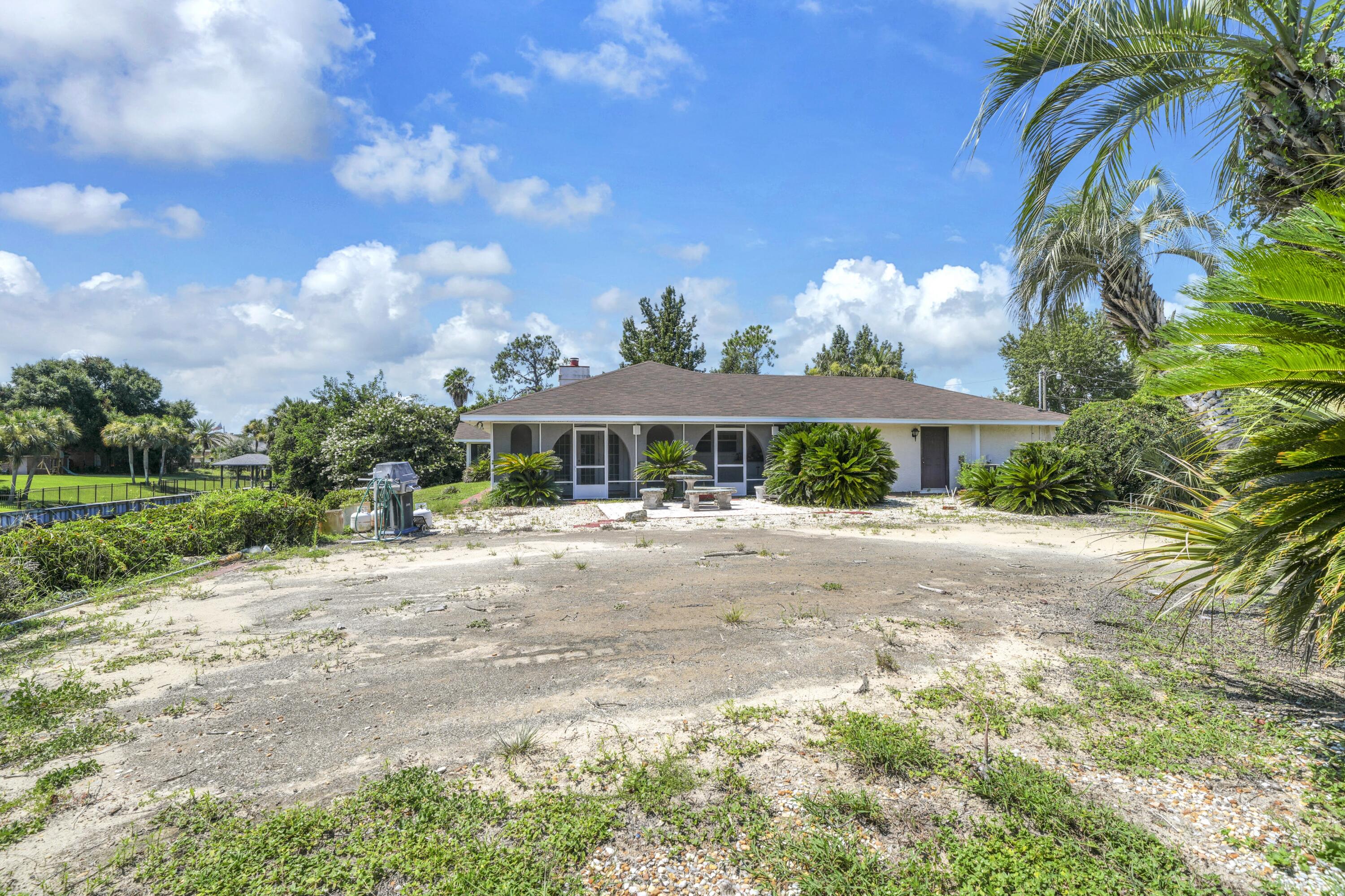 3024 Kingswood Drive