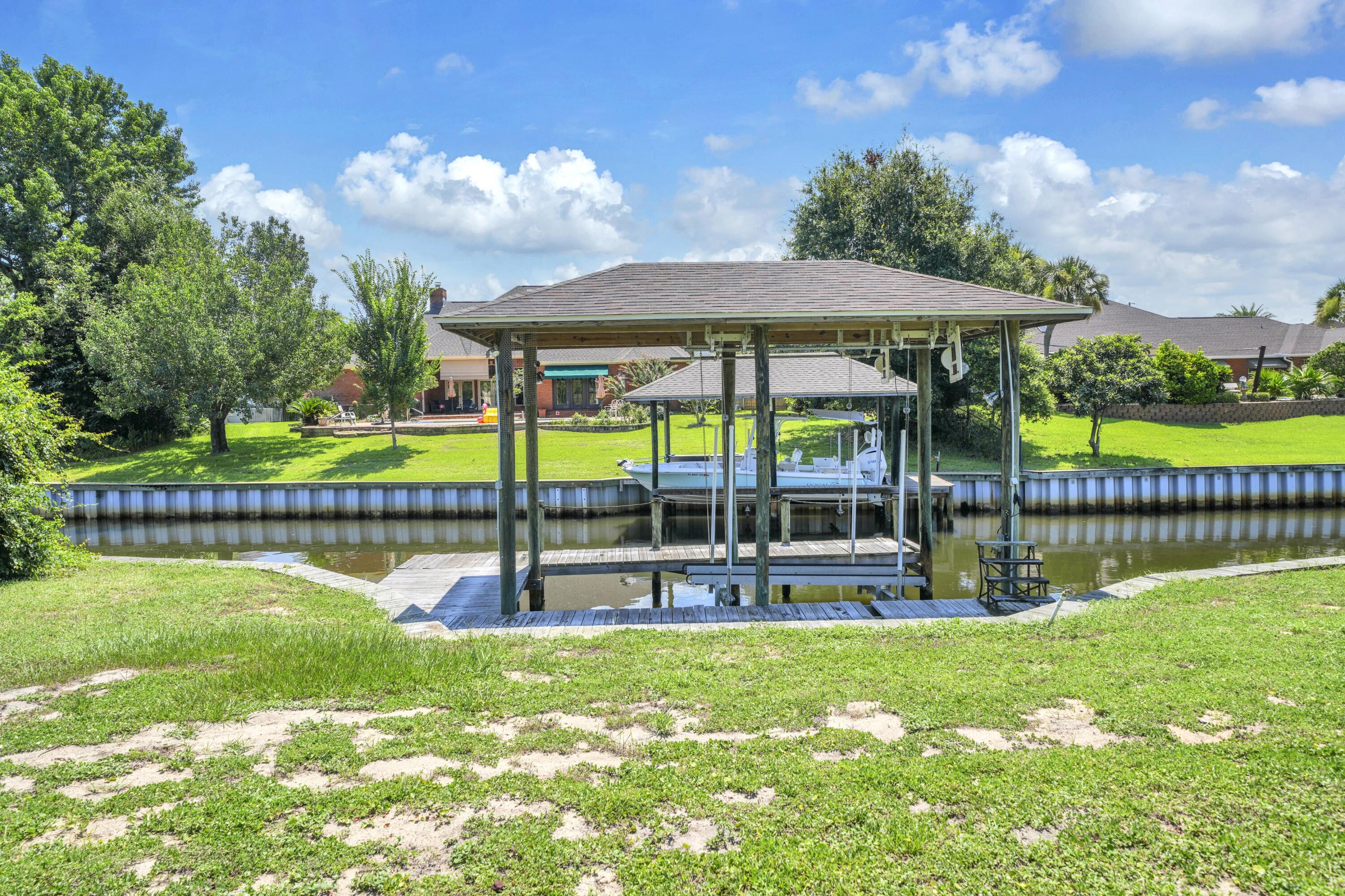 3024 Kingswood Drive