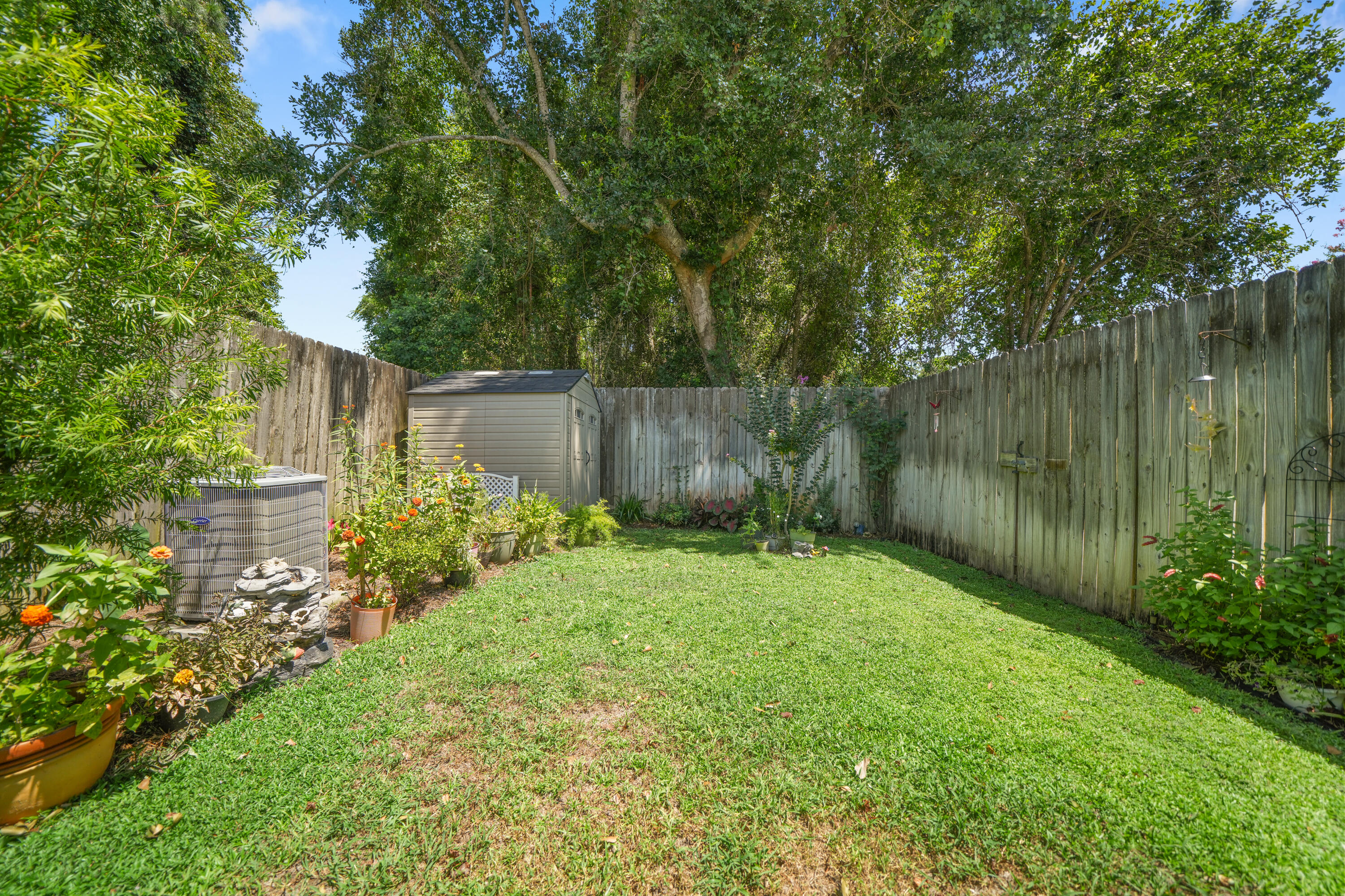 34 Blenheim Lane APT 14