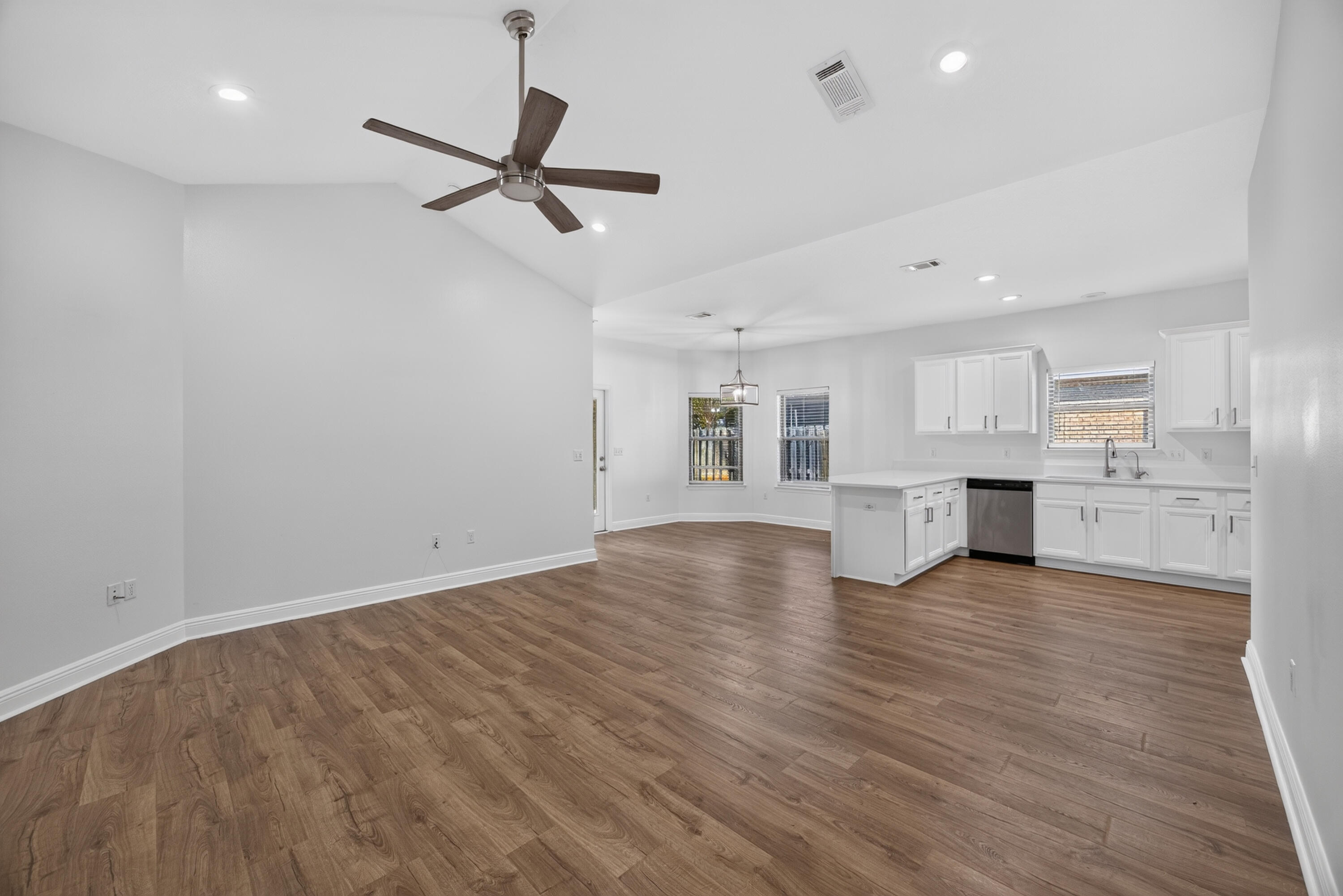 726 Cocobolo Drive