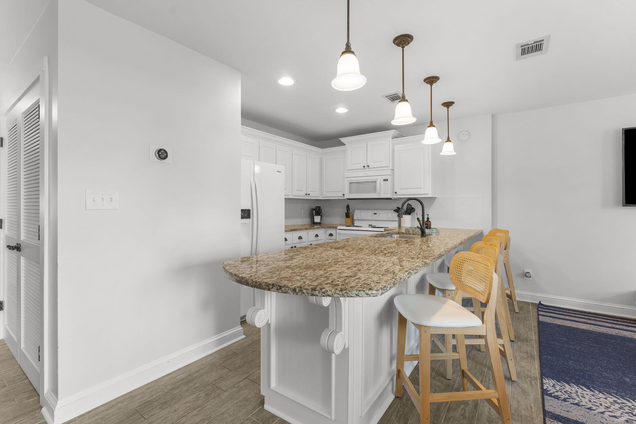 485 Gulf Shore Drive 103
