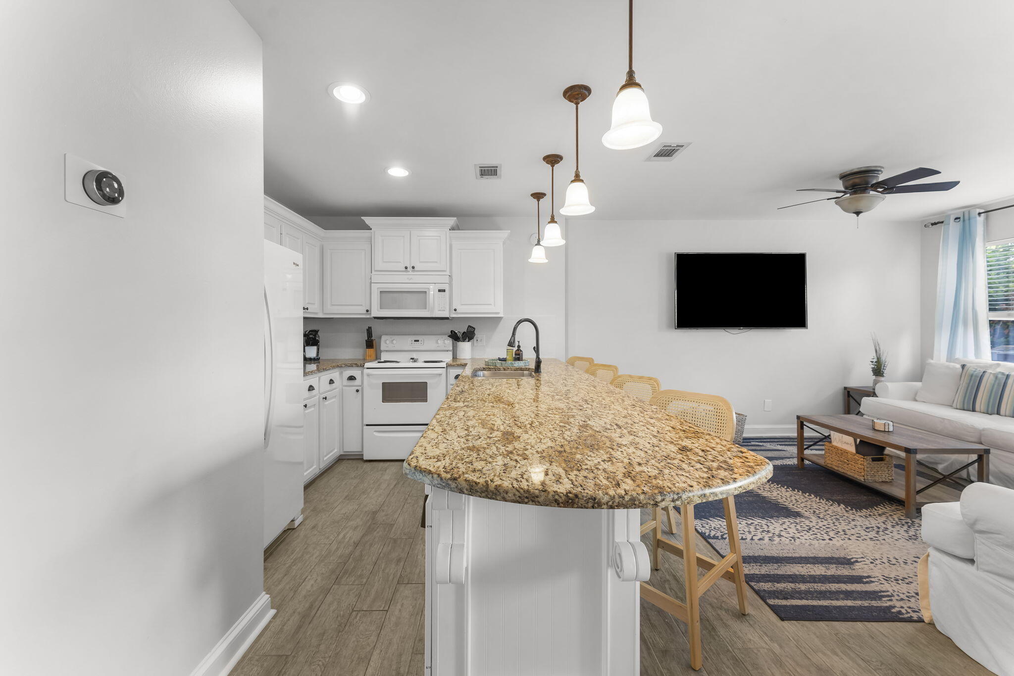 485 Gulf Shore Drive 103