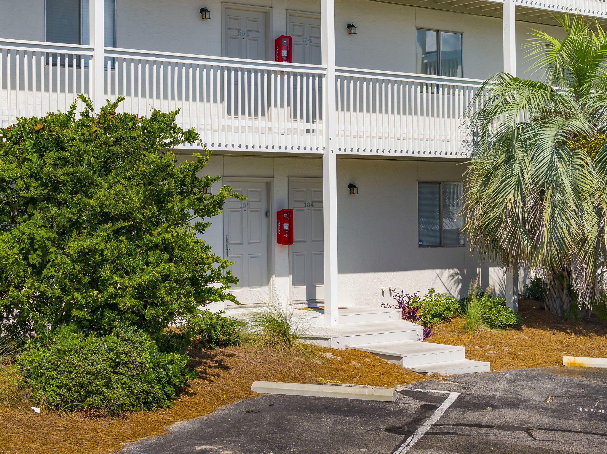485 Gulf Shore Drive 103