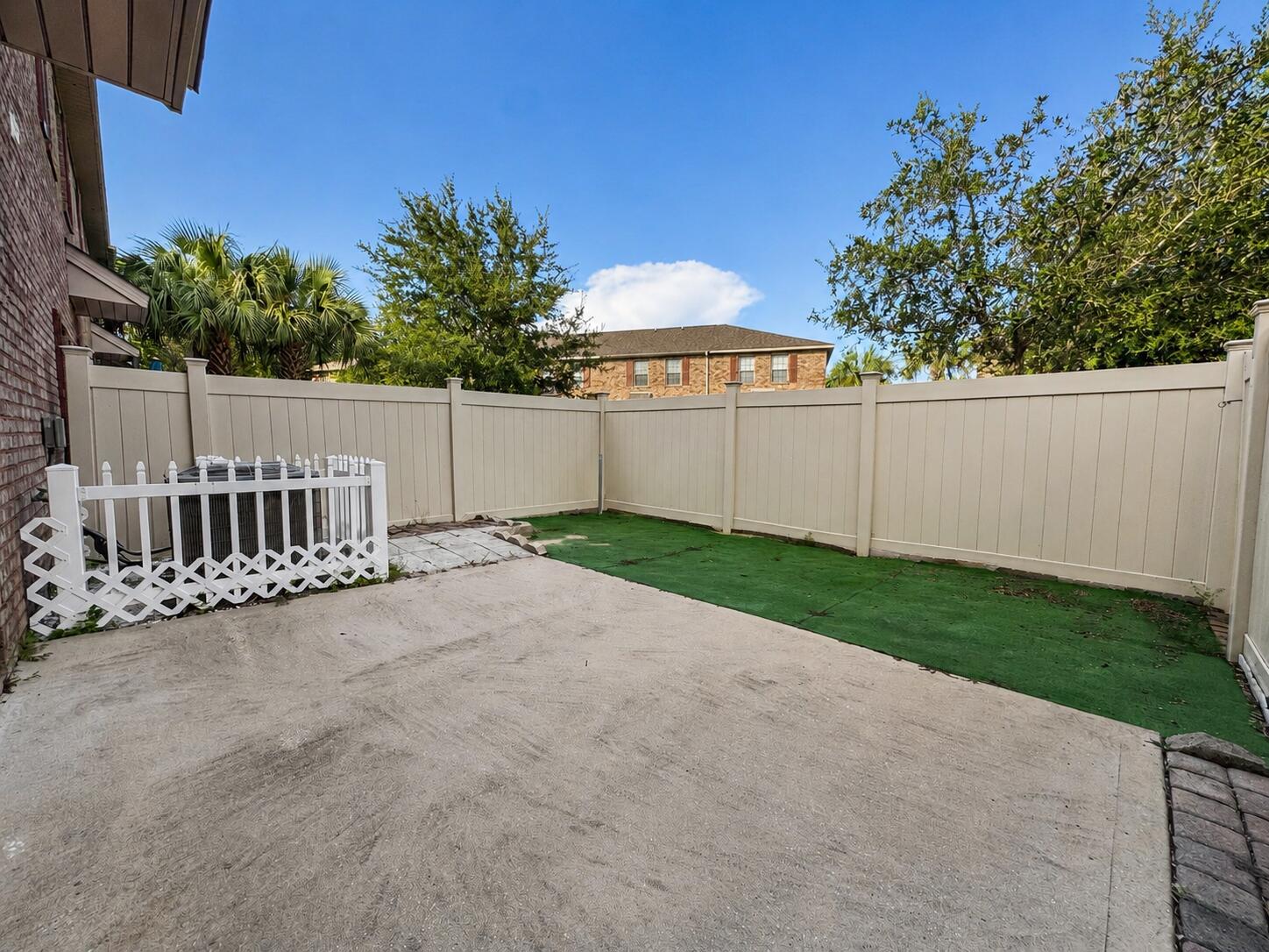 8732 Brown Pelican Circle