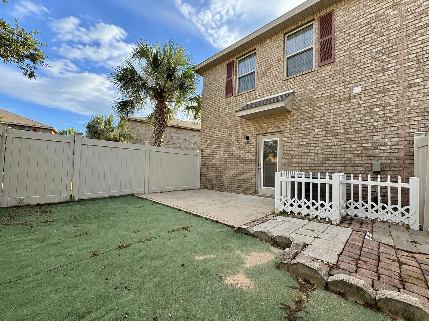 8732 Brown Pelican Circle