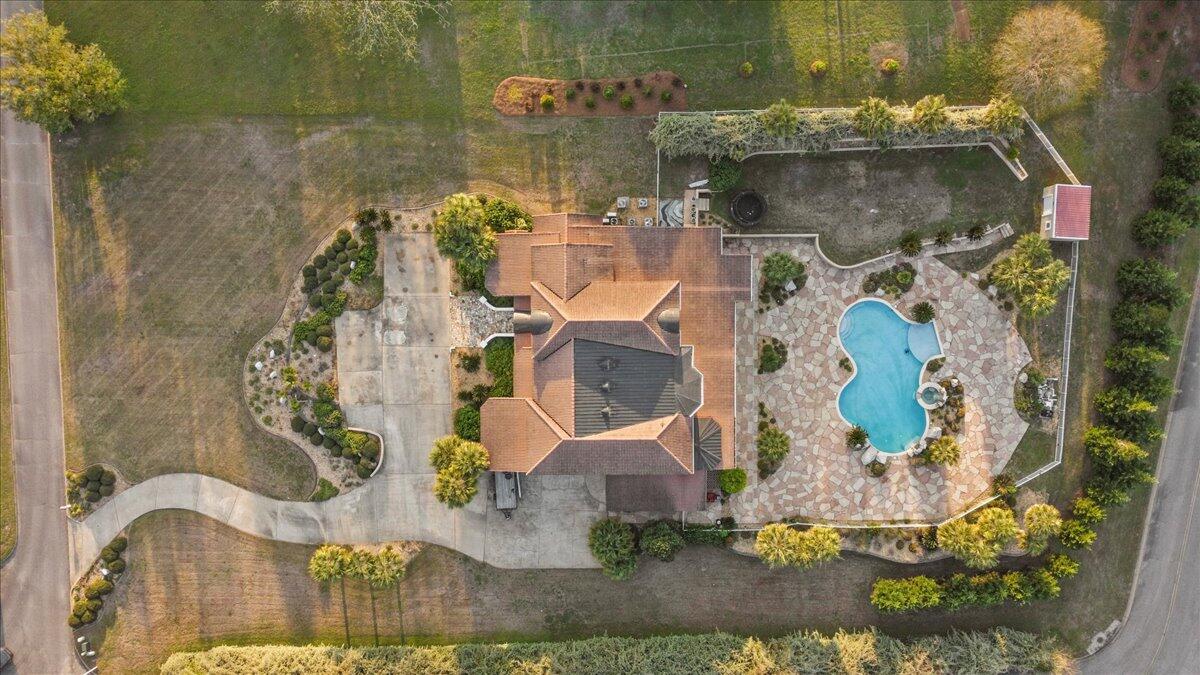 200 Asphodel Drive