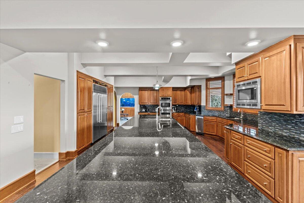 200 Asphodel Drive