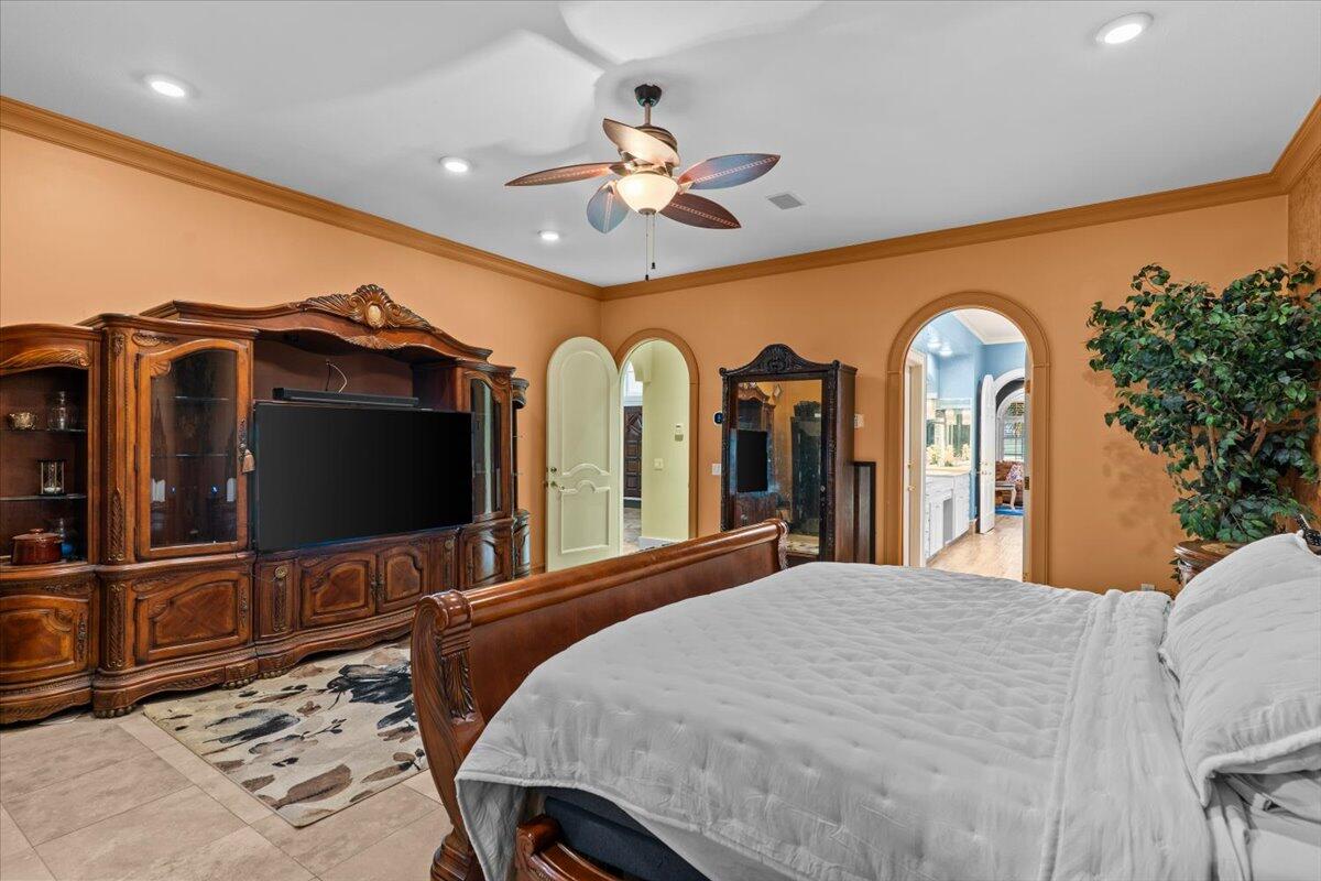 200 Asphodel Drive