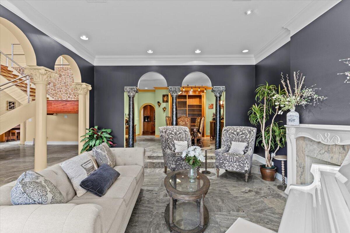 200 Asphodel Drive