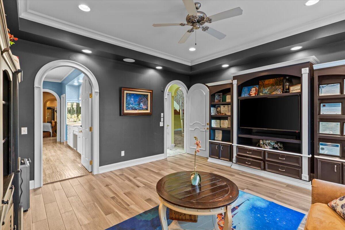 200 Asphodel Drive