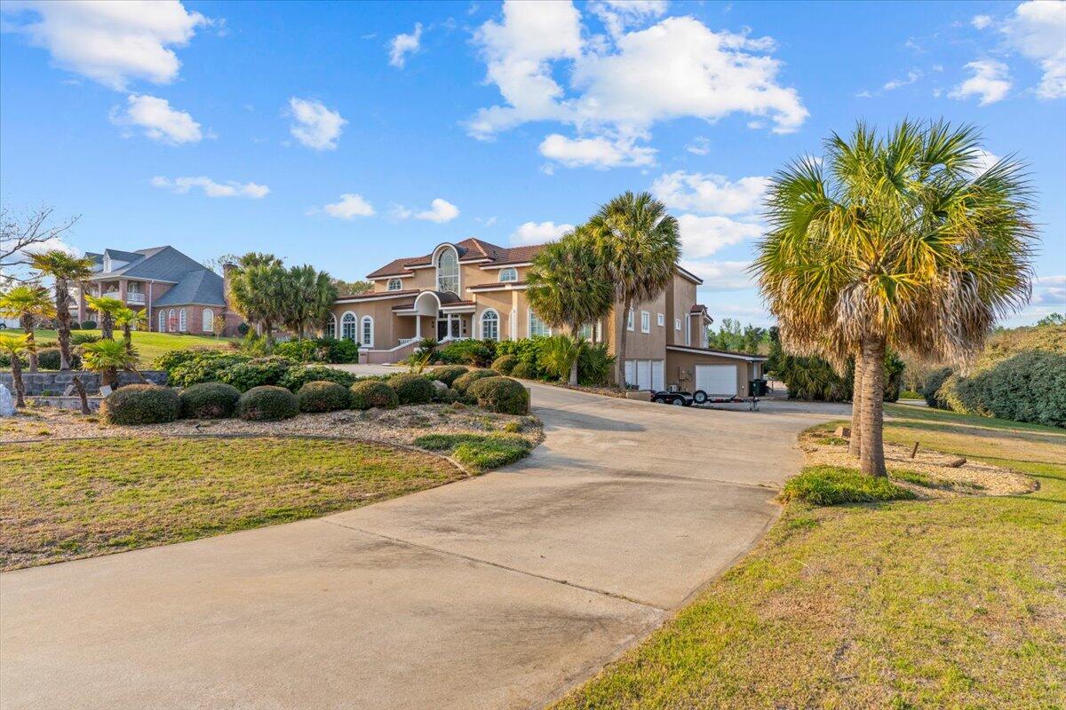 200 Asphodel Drive
