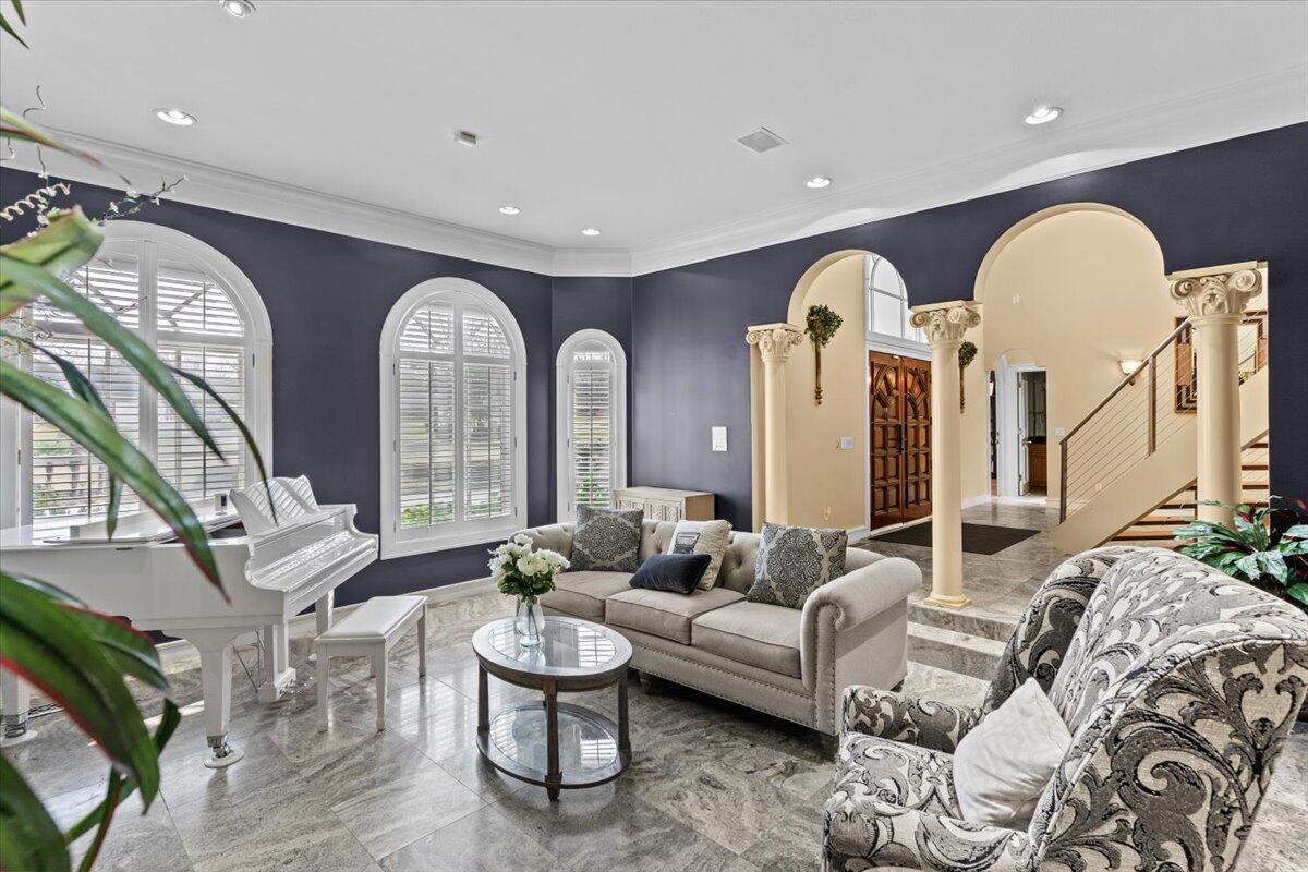 200 Asphodel Drive