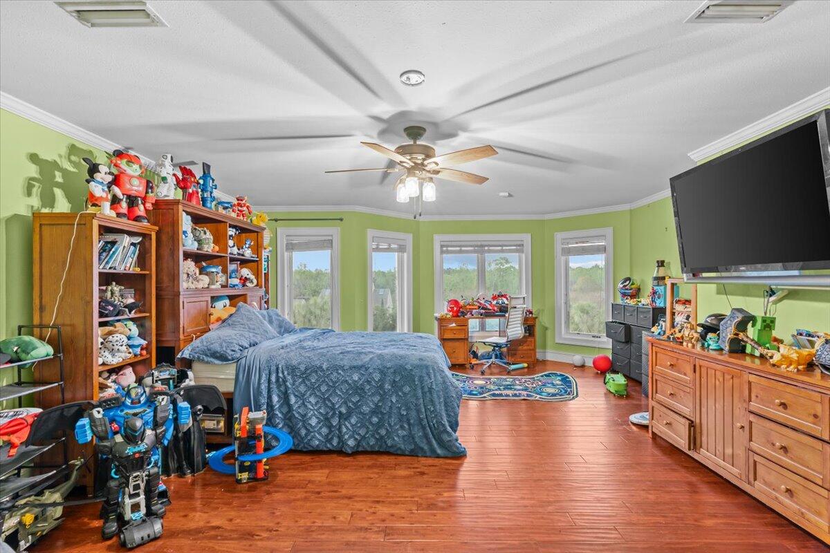 200 Asphodel Drive