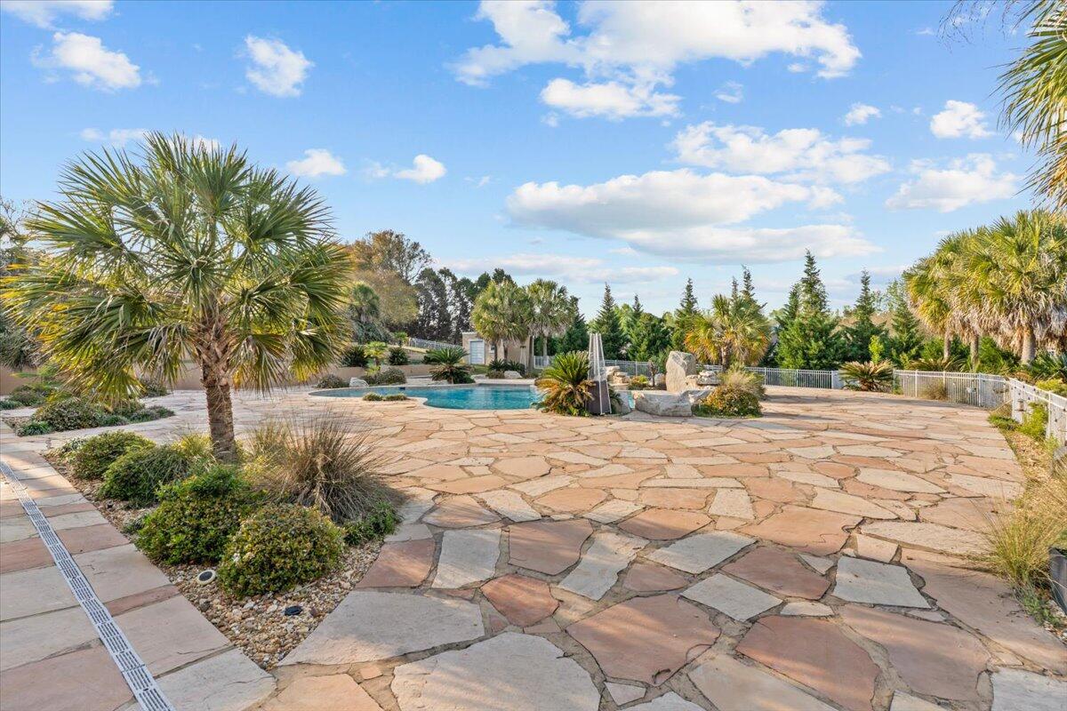 200 Asphodel Drive