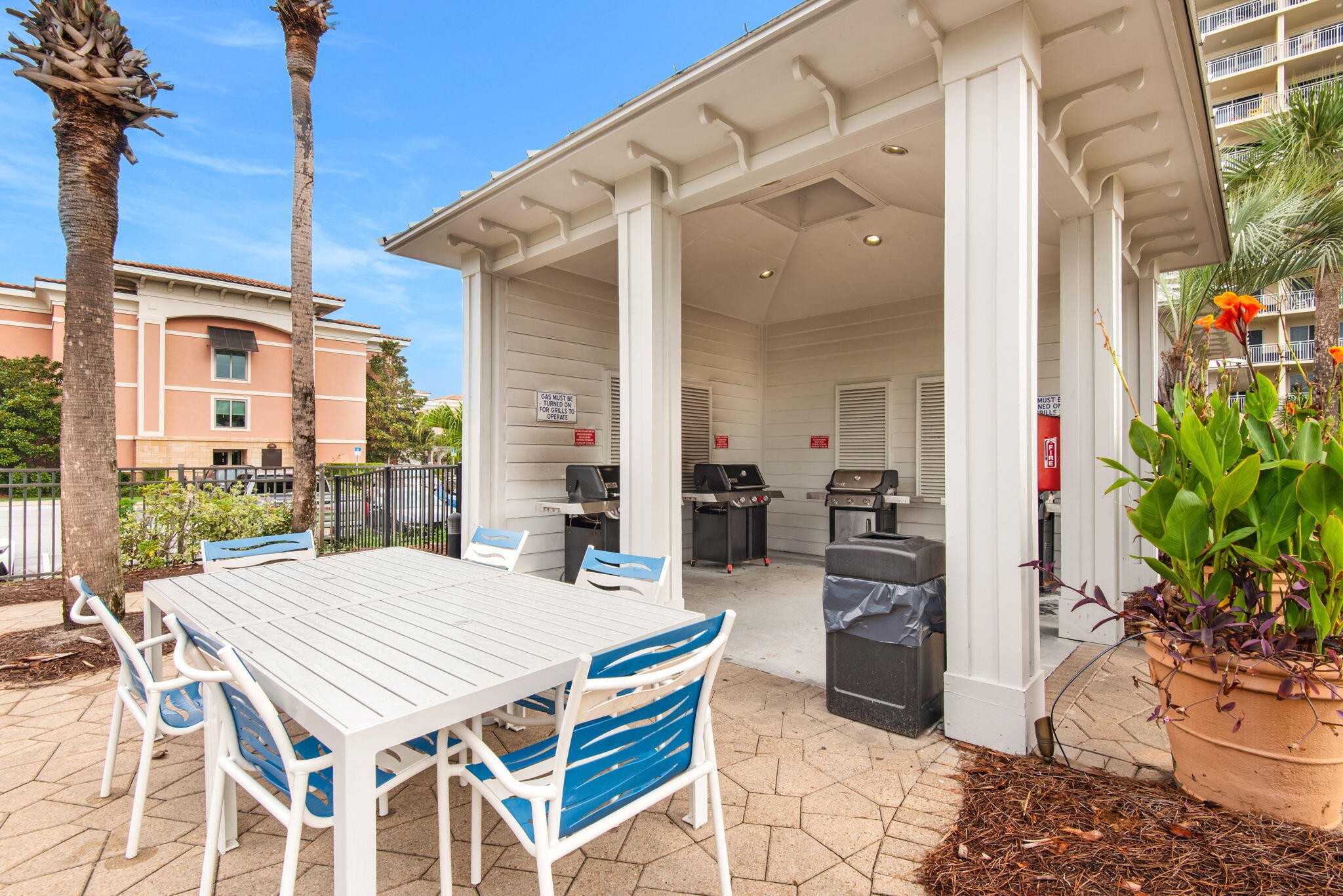1751 Scenic Highway 98 205