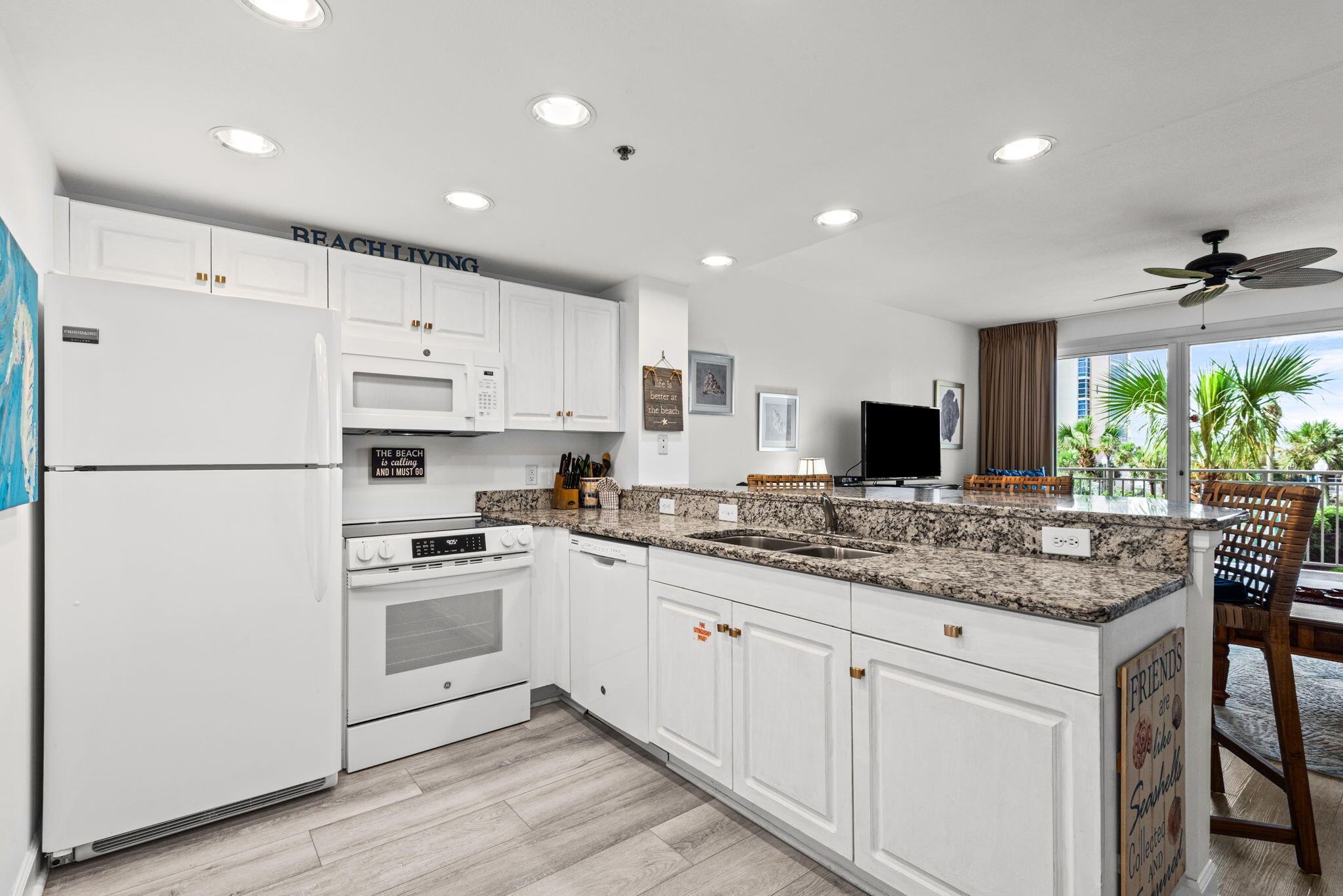 1751 Scenic Highway 98 205