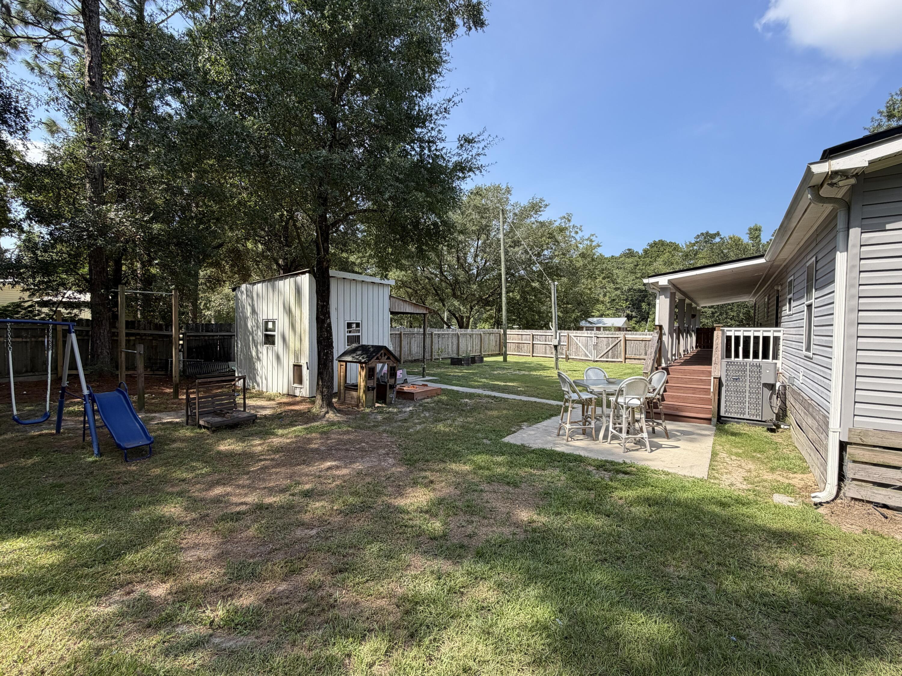 927 Black Creek Boulevard