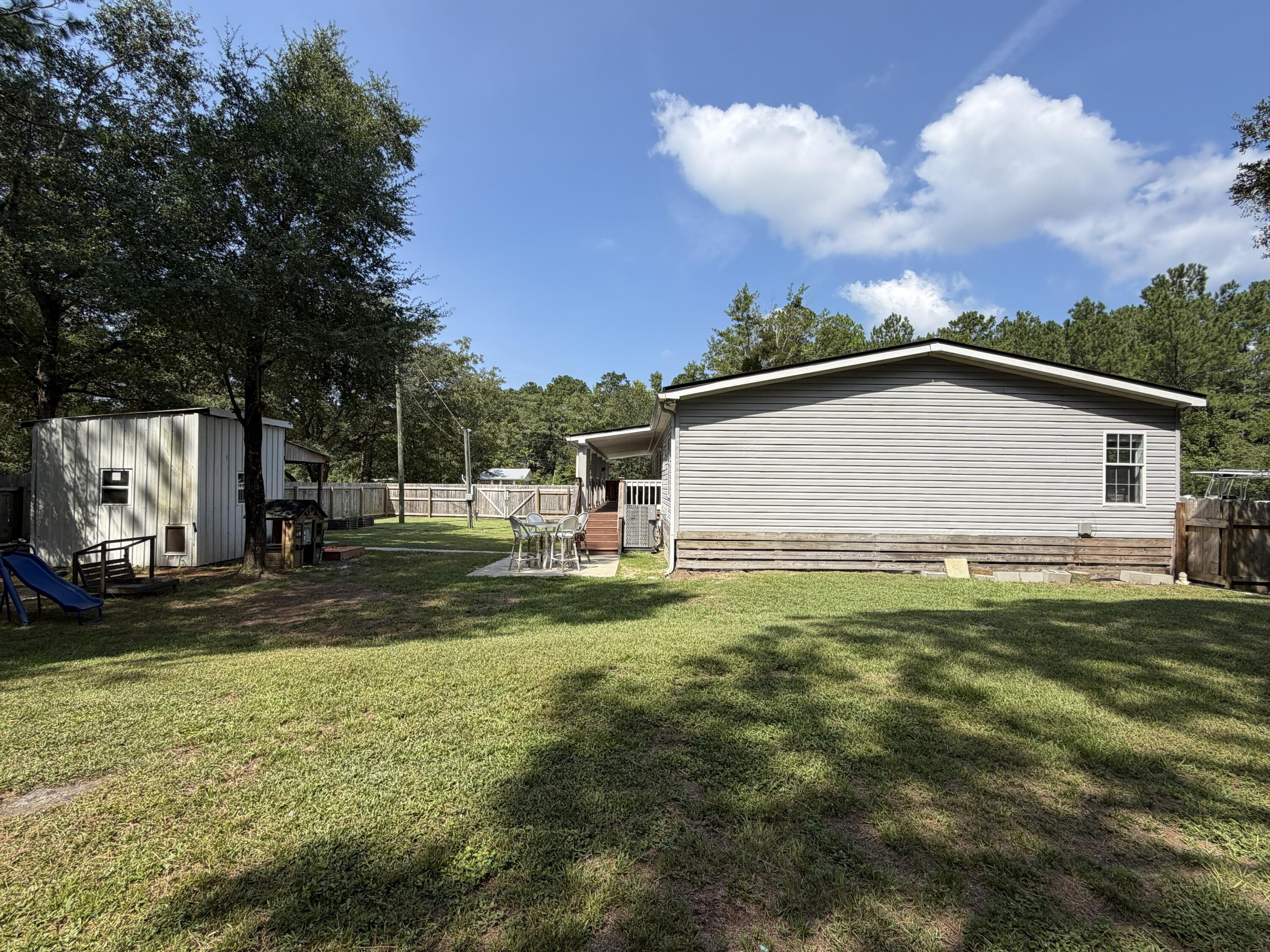 927 Black Creek Boulevard