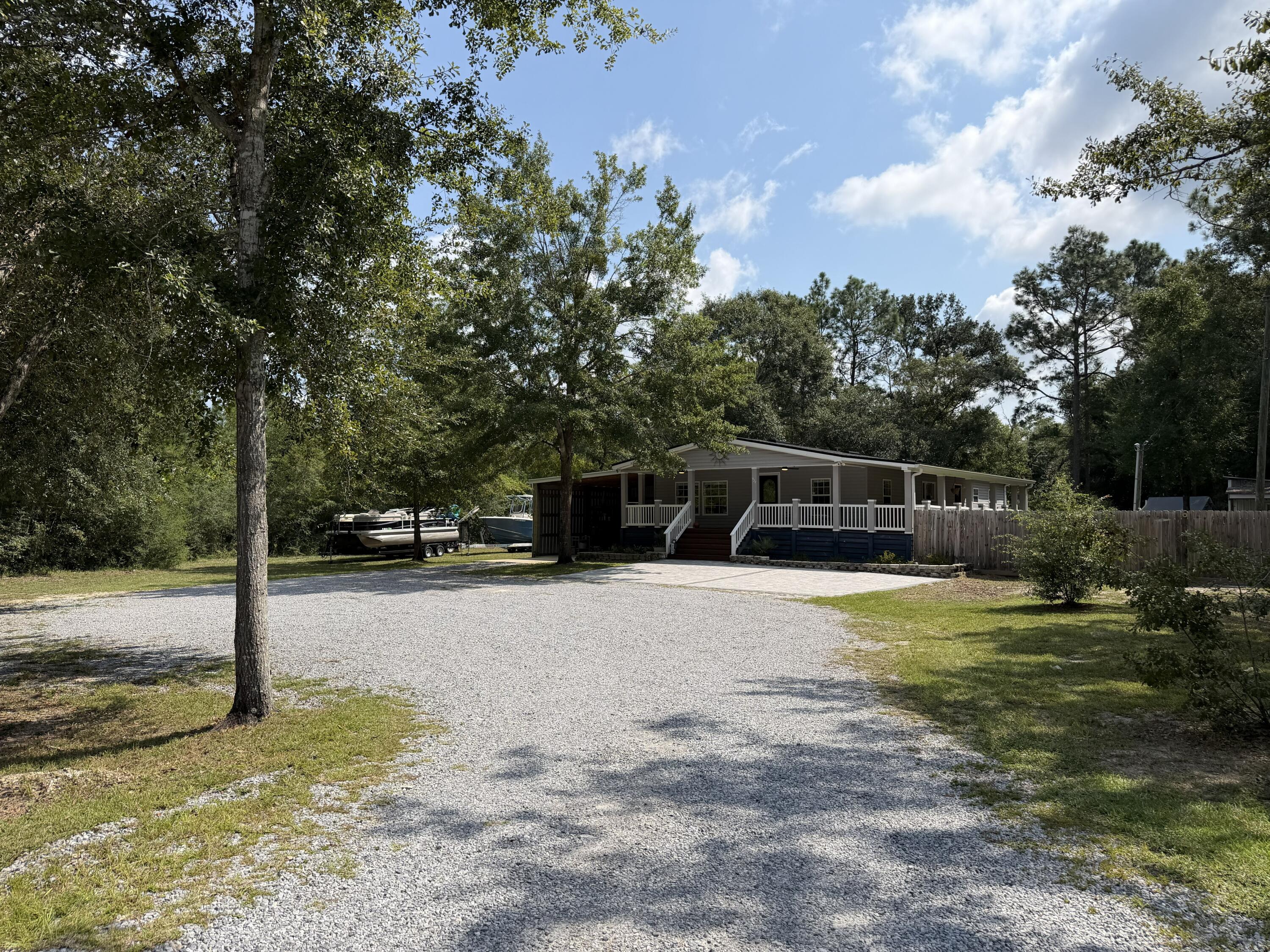 927 Black Creek Boulevard