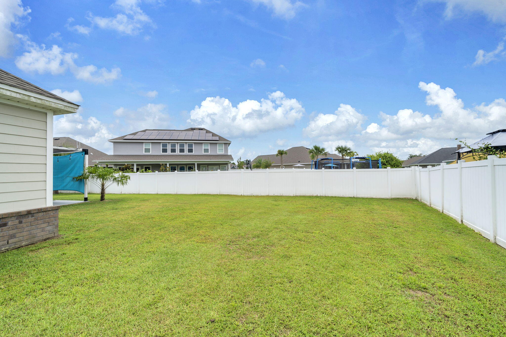 1186 Eisenhower Circle