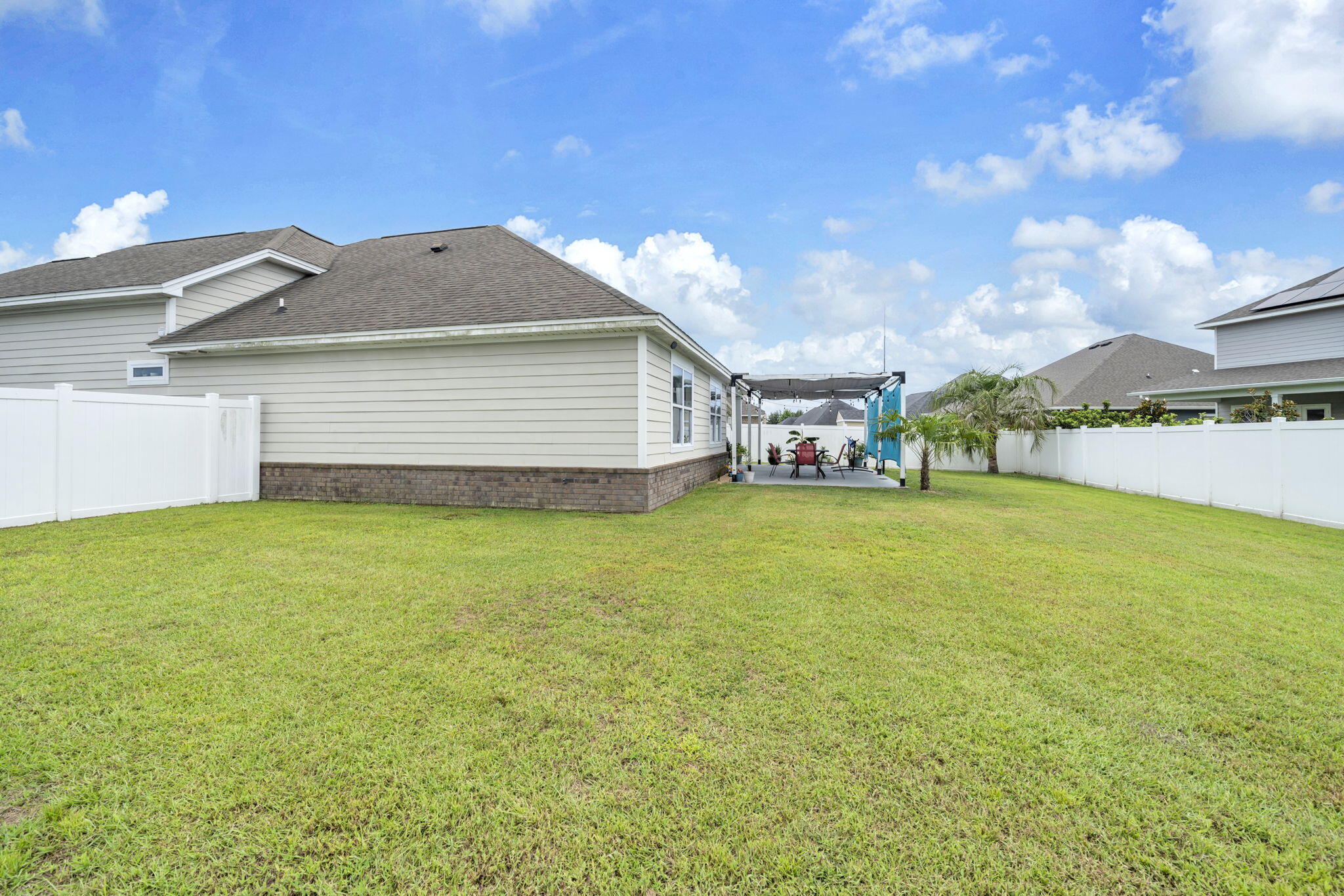 1186 Eisenhower Circle