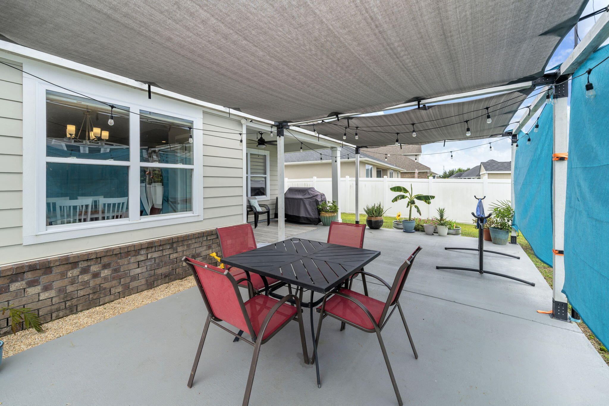 1186 Eisenhower Circle