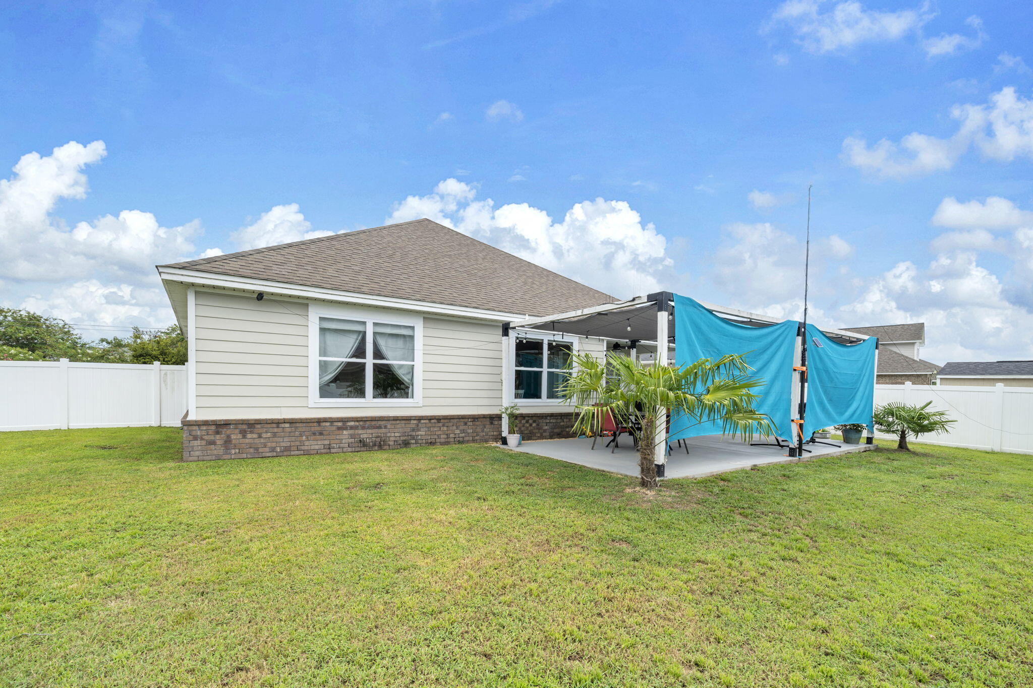 1186 Eisenhower Circle