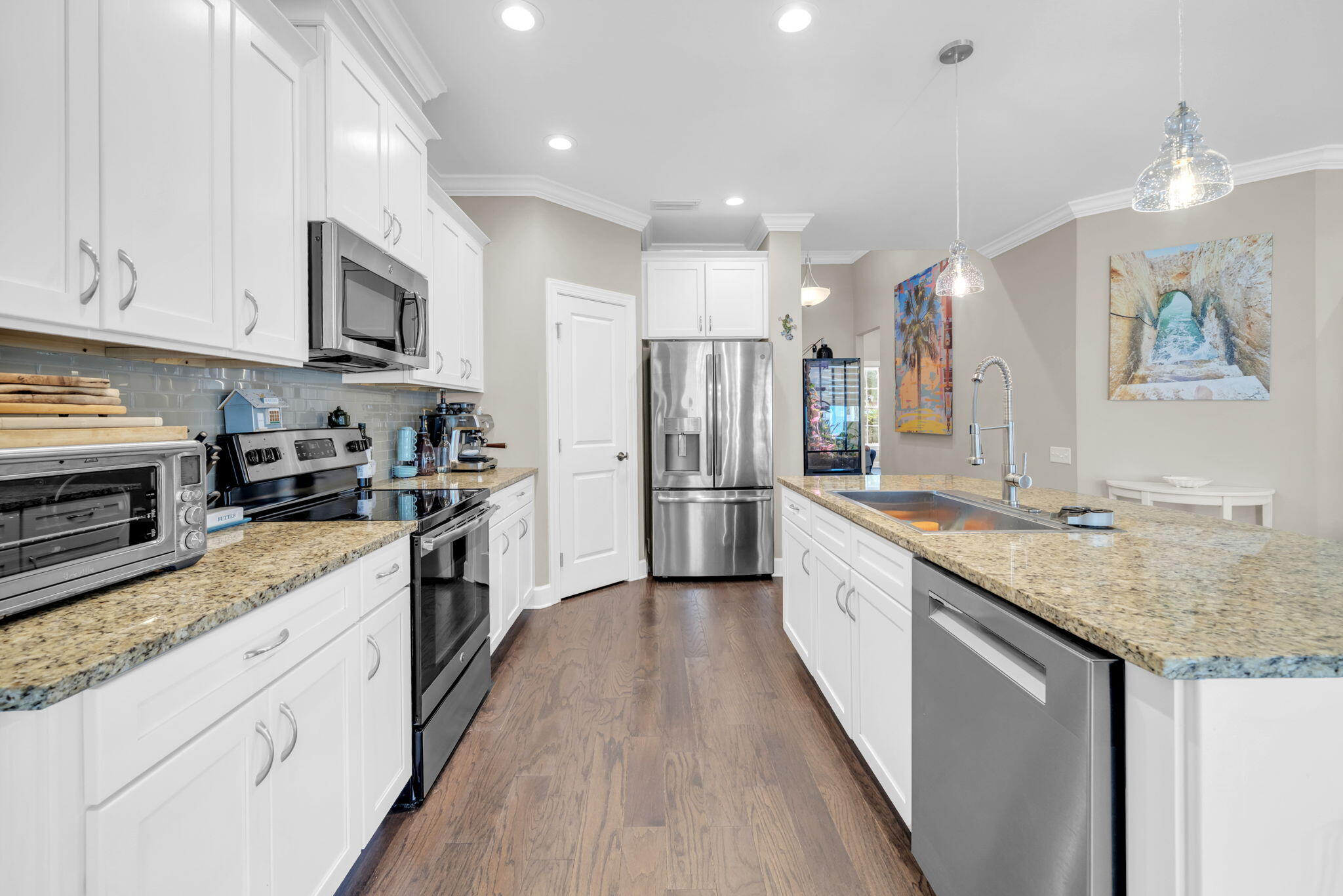 1186 Eisenhower Circle