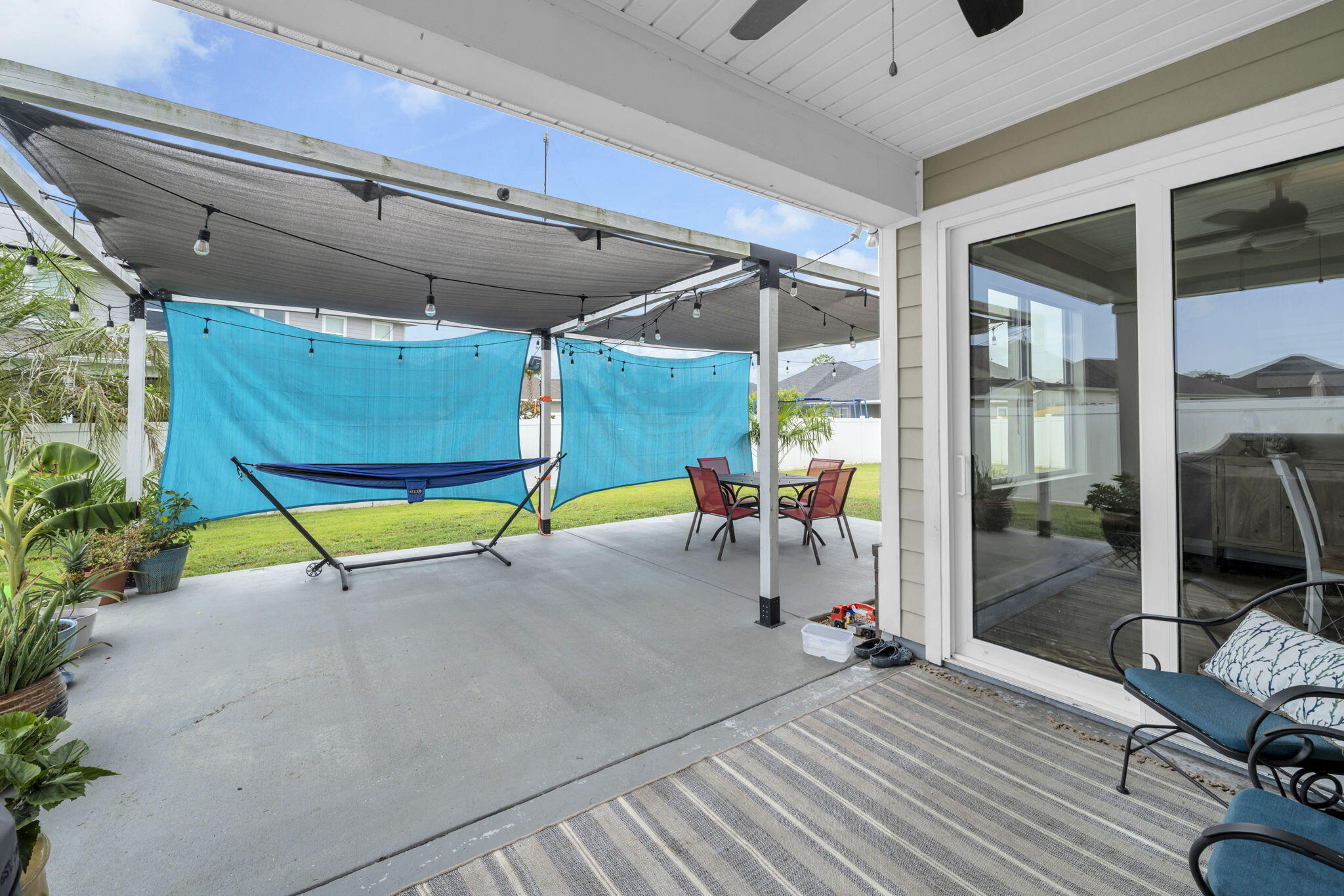 1186 Eisenhower Circle