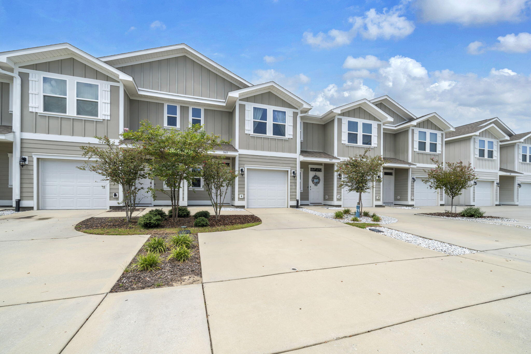 1663 Caleigh Court