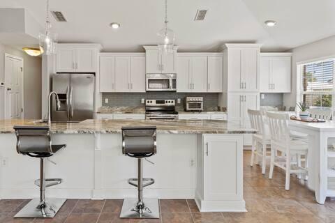 307 Sandy Cay Drive