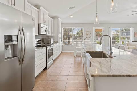 307 Sandy Cay Drive