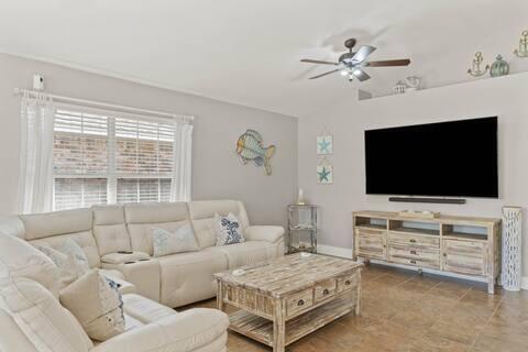 307 Sandy Cay Drive